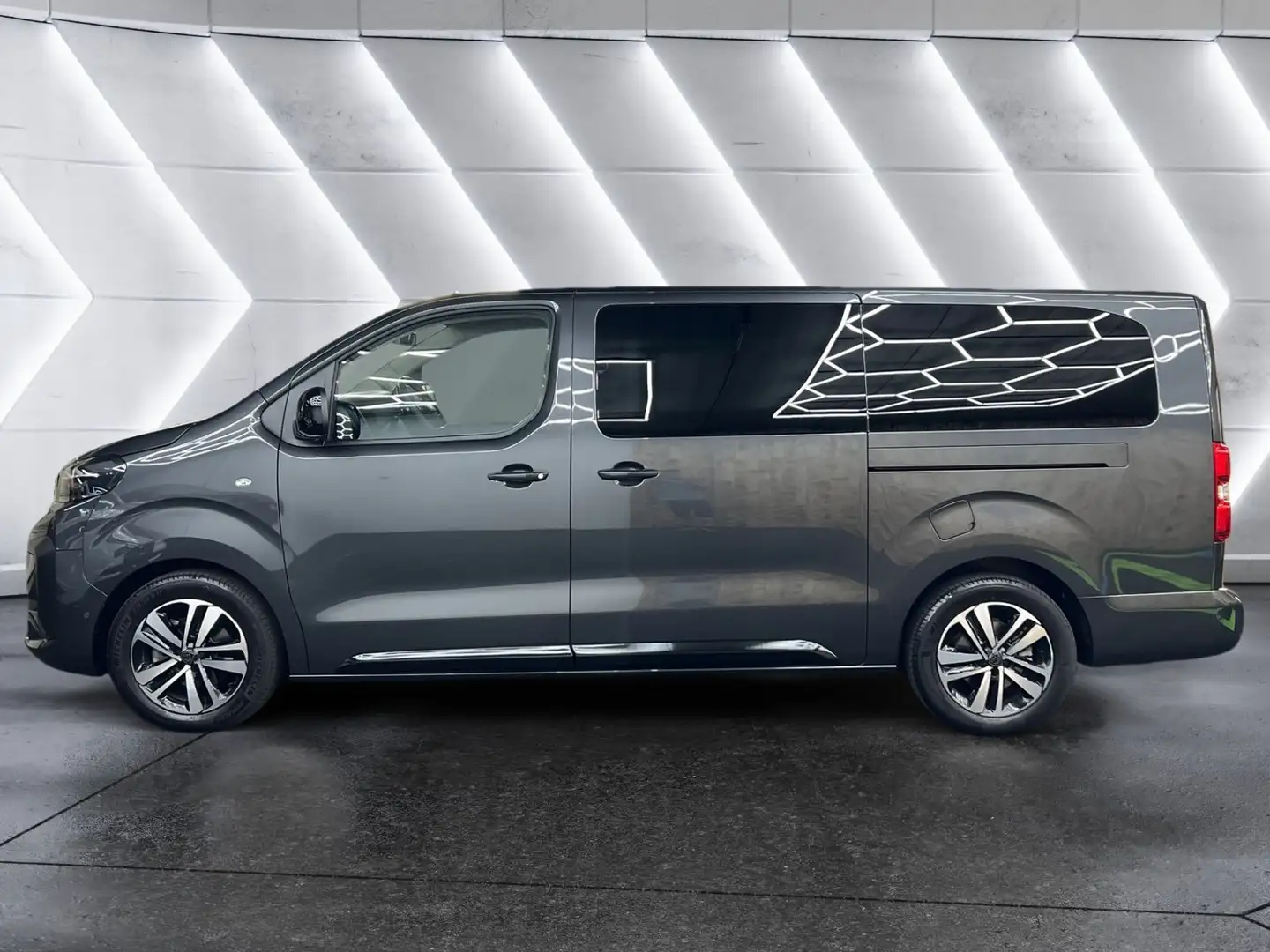 Peugeot Traveller Business L3 BlueHDI 180 9-Sitzer Grau - 2