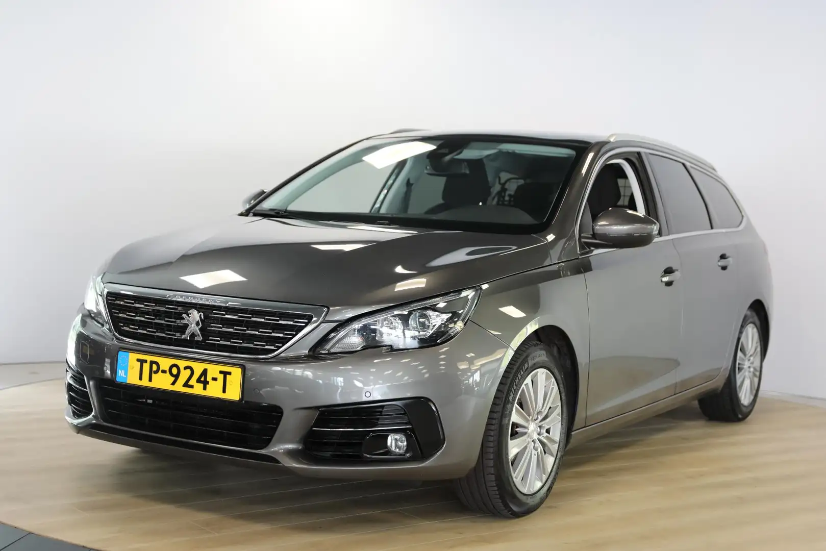 Peugeot 308 SW 1.2 PureTech Allure | Apple Carplay | Trekhaak Gris - 1
