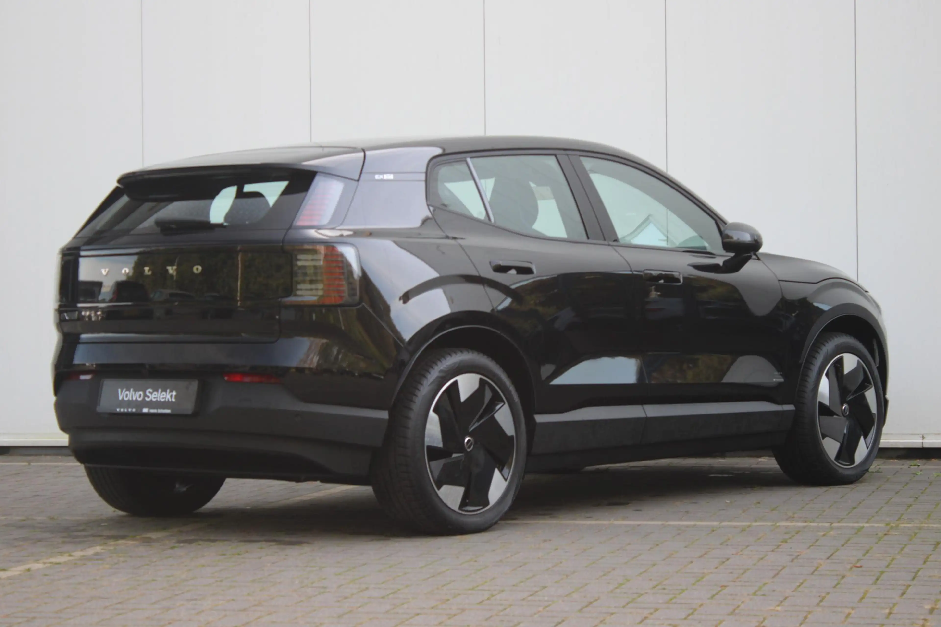 Volvo EX30 Single Motor Extended Range Plus 69 kWh | Verwarmb — photo 2