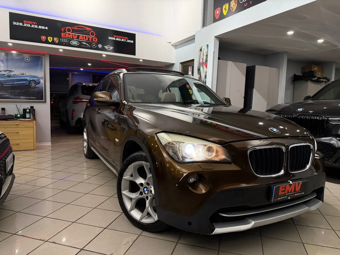 BMW X1 X1 xDrive20d Futura Marrone - 1