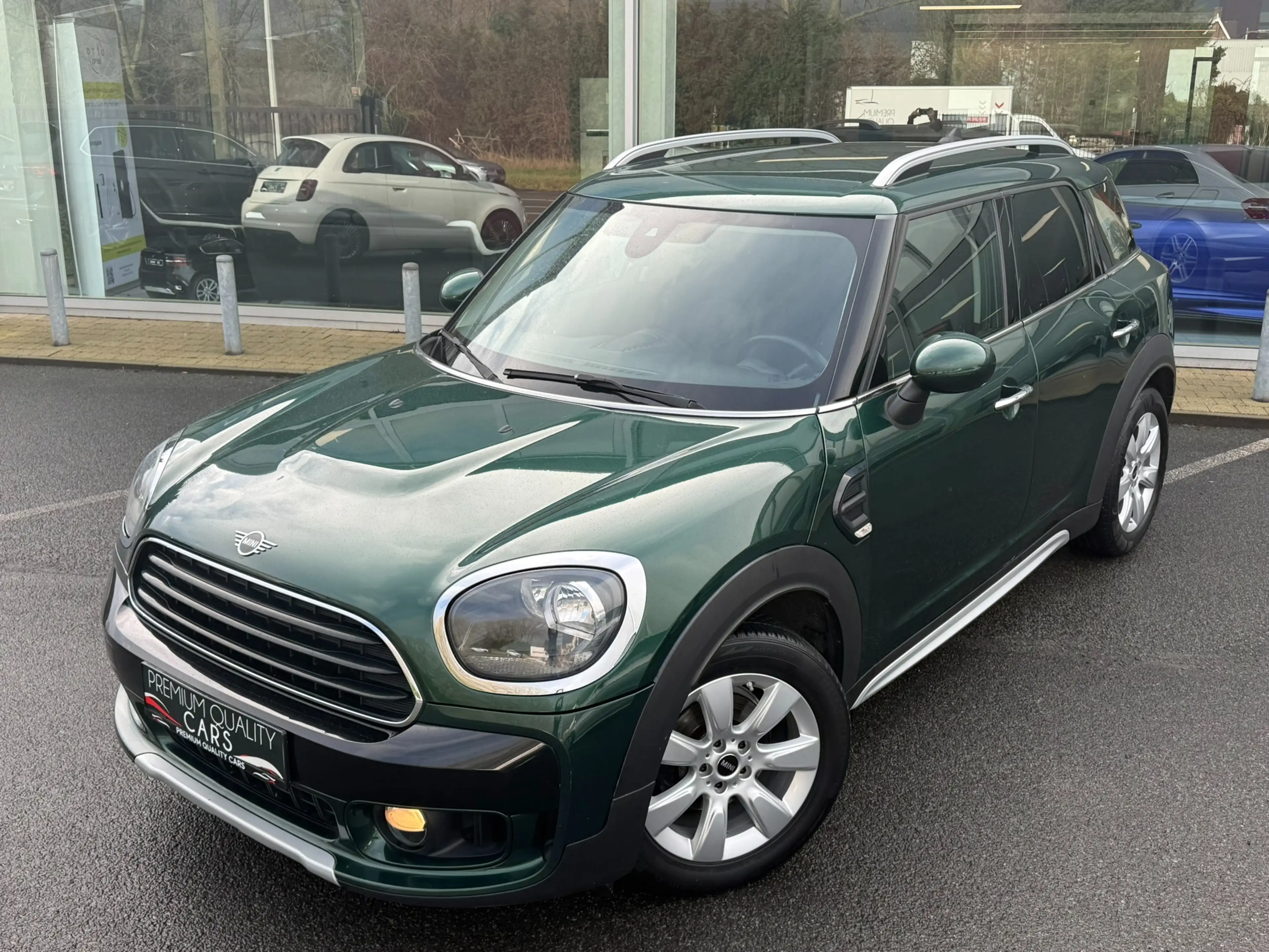 MINI One Countryman ZETELVERWARMING / SFEERVERLICHTING / NAVI / KEYLES — photo 2
