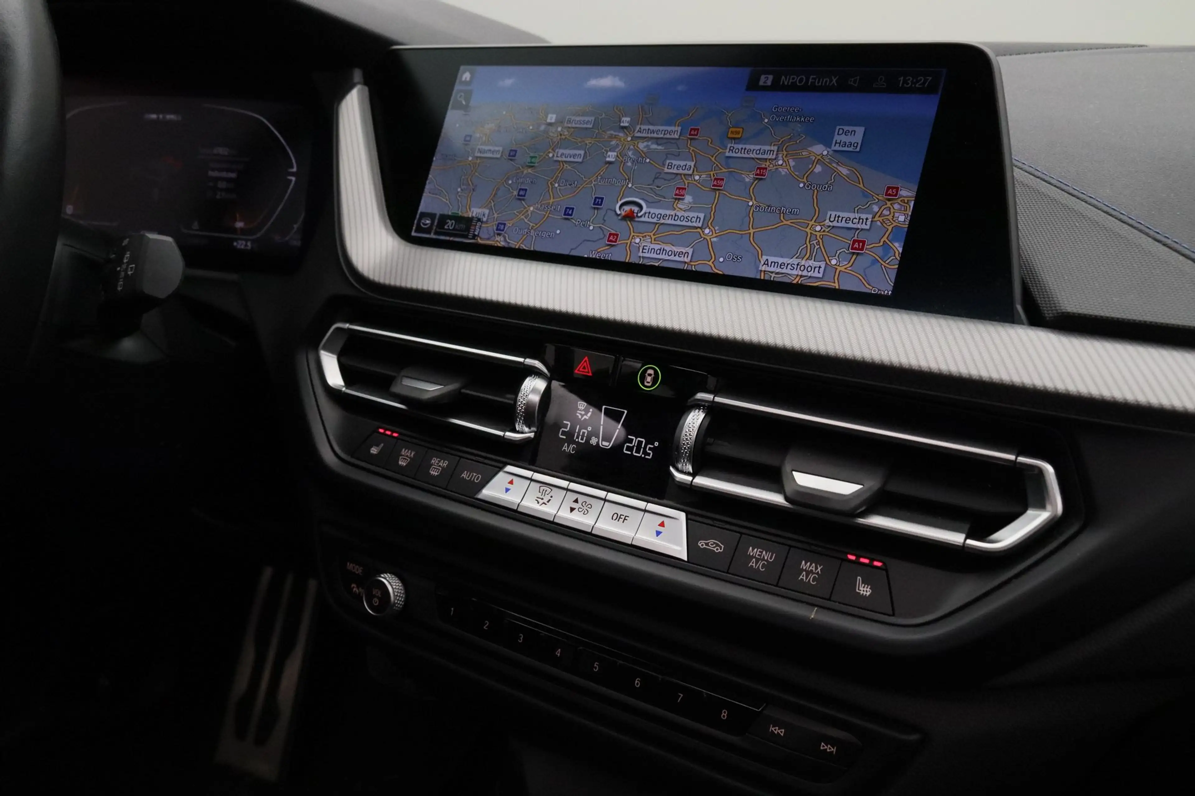 BMW 135 1-serie M135i xDrive | M-sport Shadow Line | BMW L — photo 5
