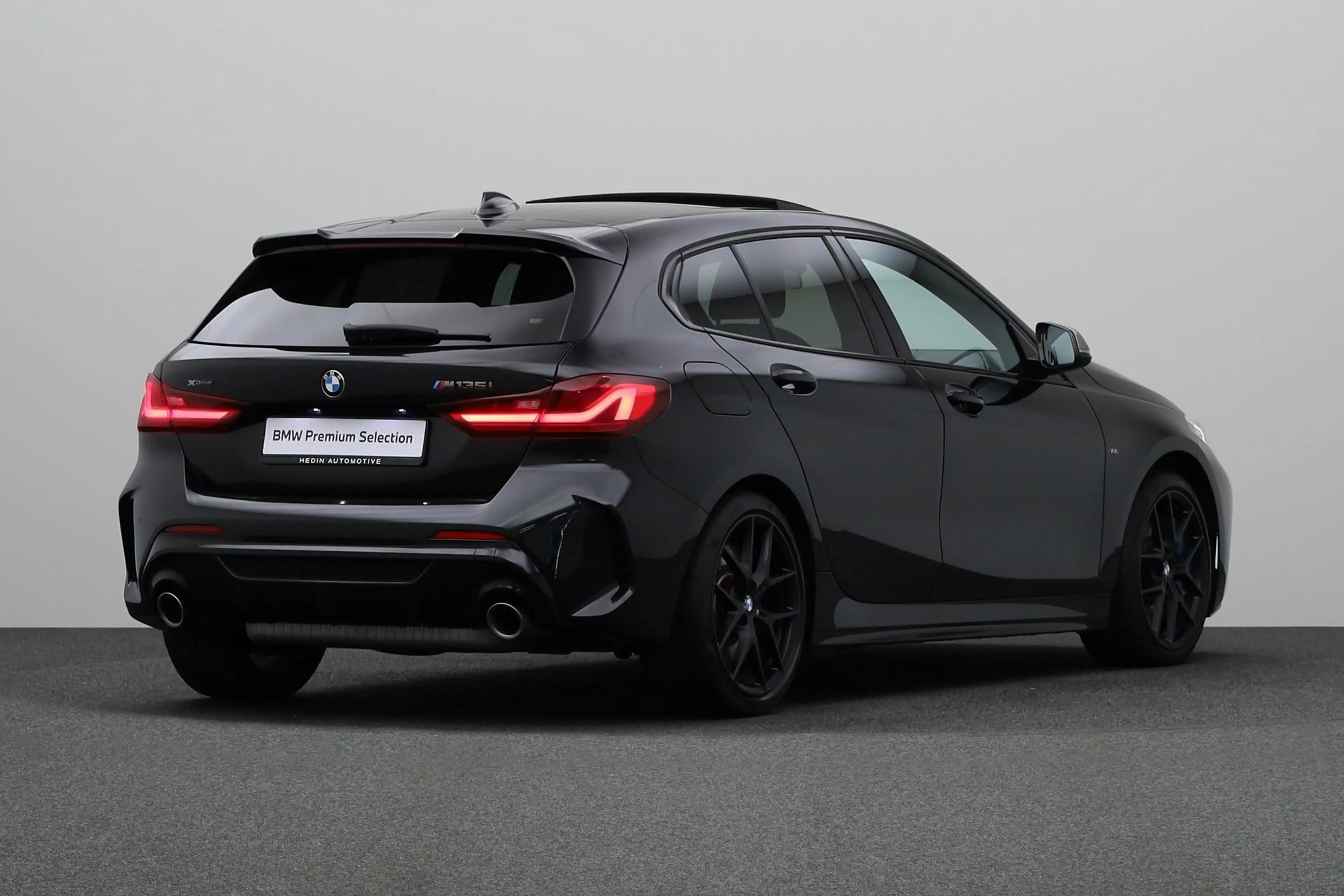BMW 135 1-serie M135i xDrive | M-sport Shadow Line | BMW L — photo 2