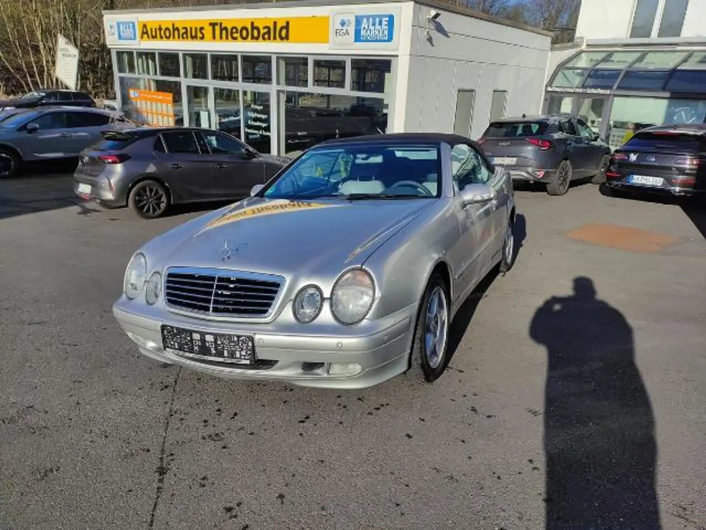 Mercedes-Benz CLK 200 Avantgarde Серебристый - 1