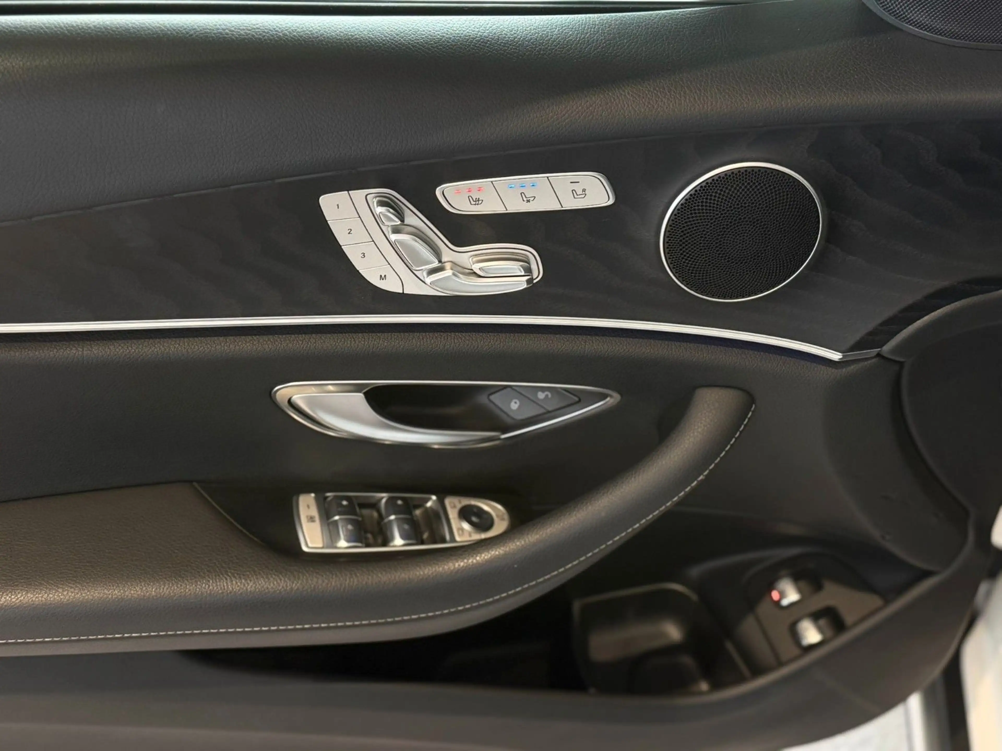 Mercedes-Benz E 400 d T-Modell 4Matic All-Terrain*AHK*Sitzbel.* — photo 12