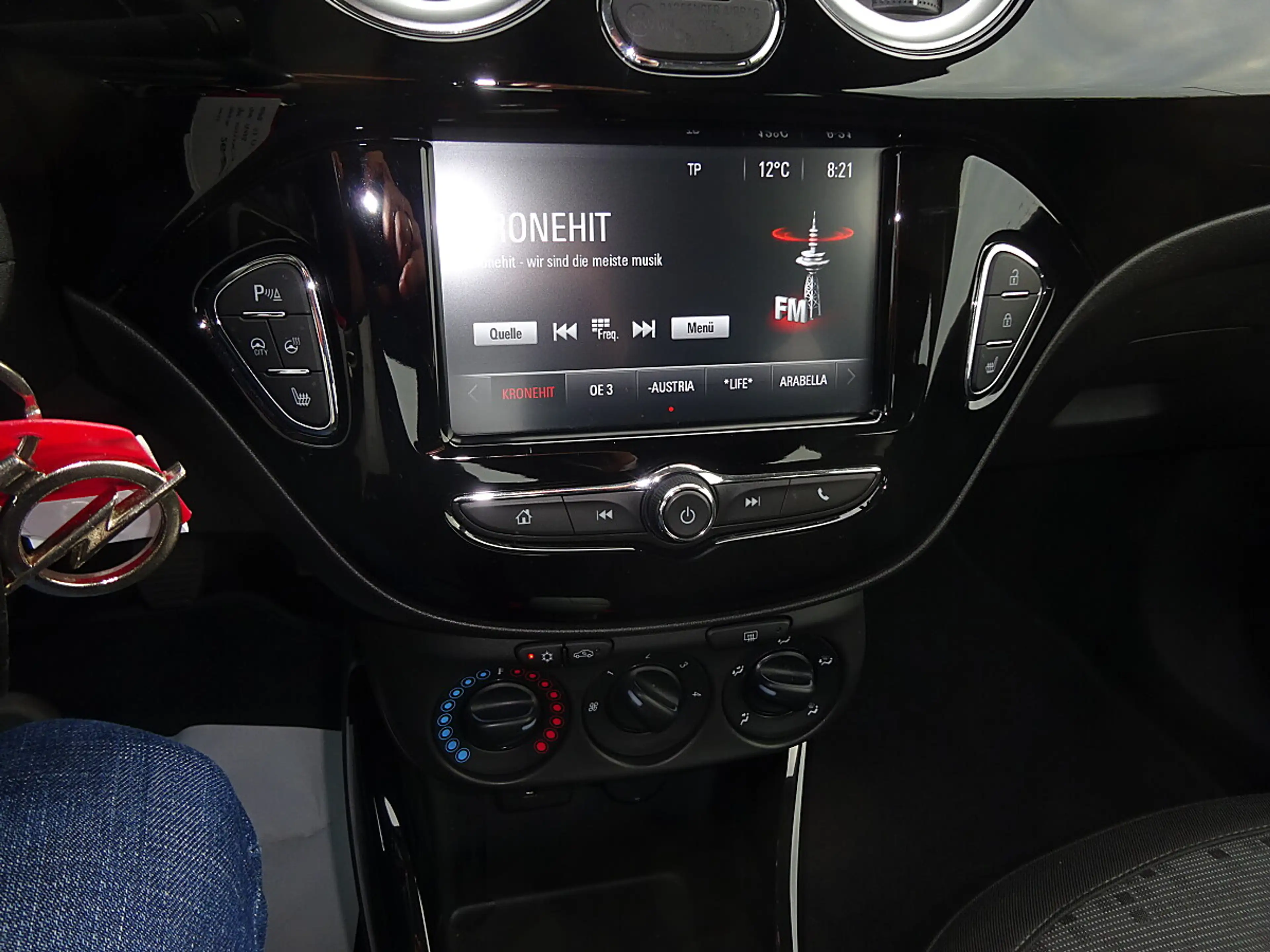 Opel Adam 1.2 Unlimited — photo 9