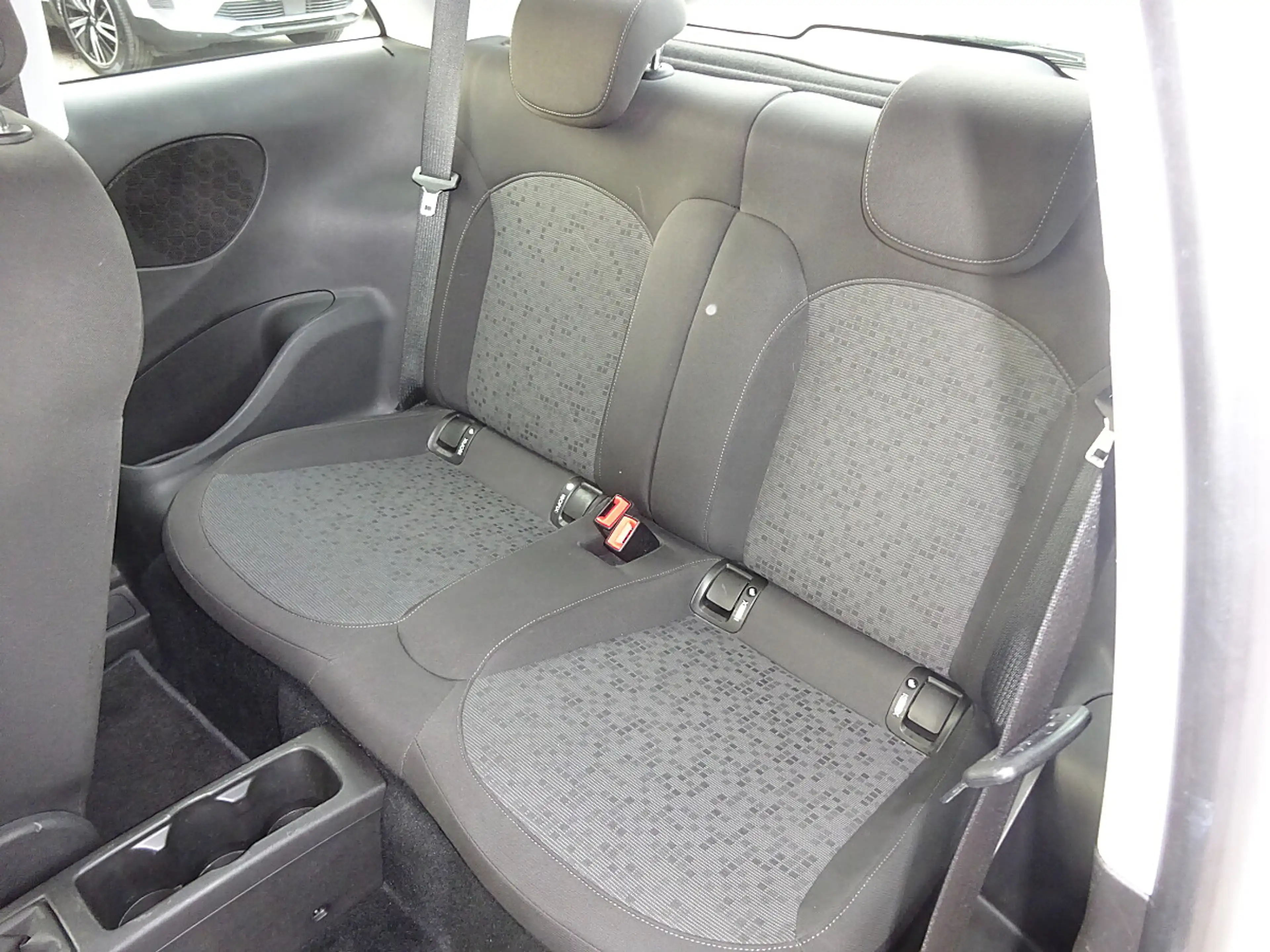 Opel Adam 1.2 Unlimited — photo 6