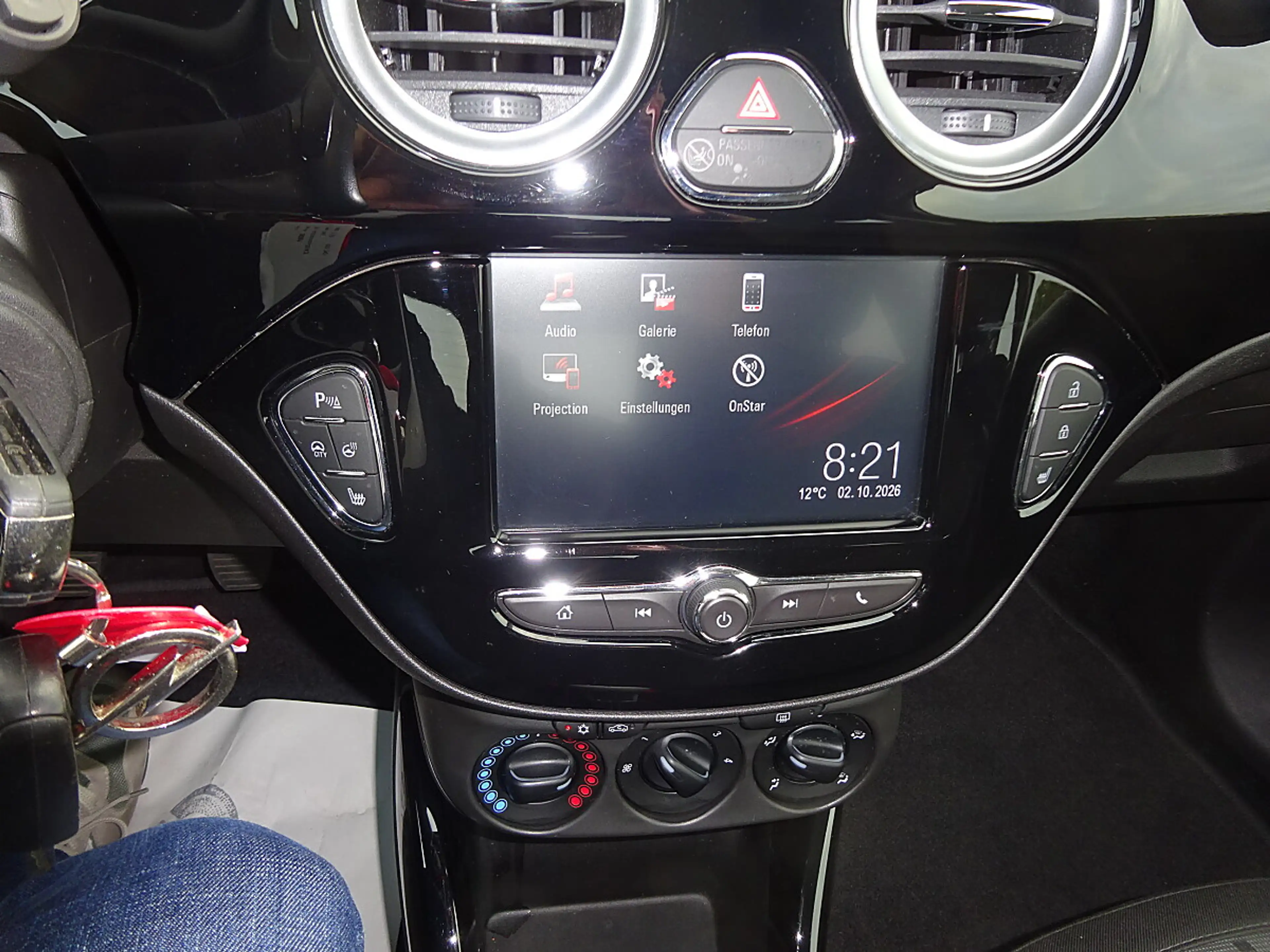 Opel Adam 1.2 Unlimited — photo 10