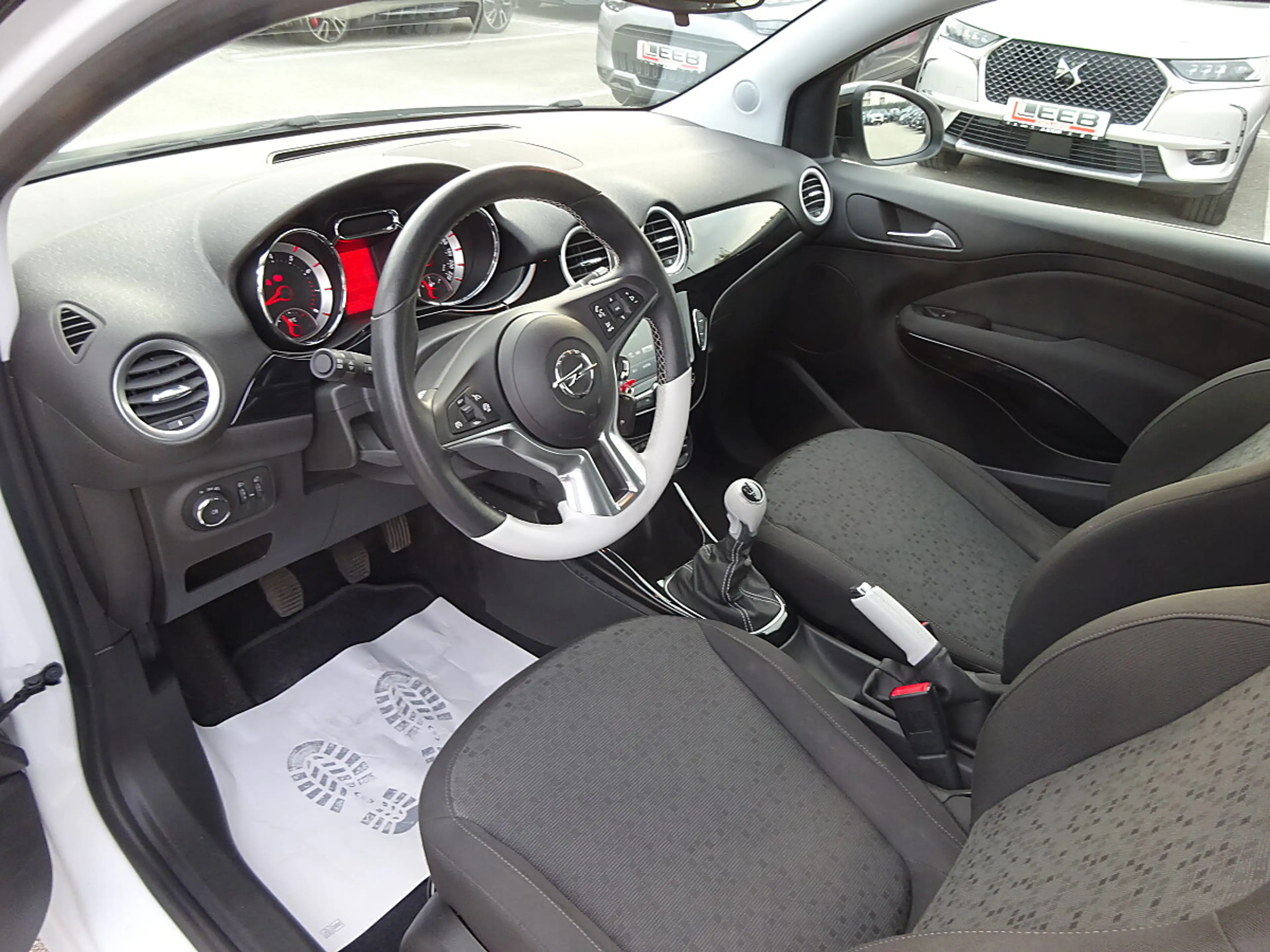 Opel Adam 1.2 Unlimited — photo 7