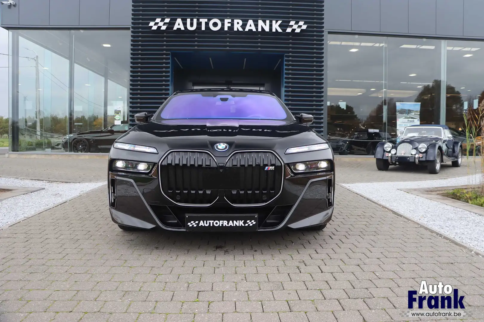 BMW i7 M70 / TV / LOUNGE SEAT / EXCT DRIVE / AUTO DEUR Noir - 2