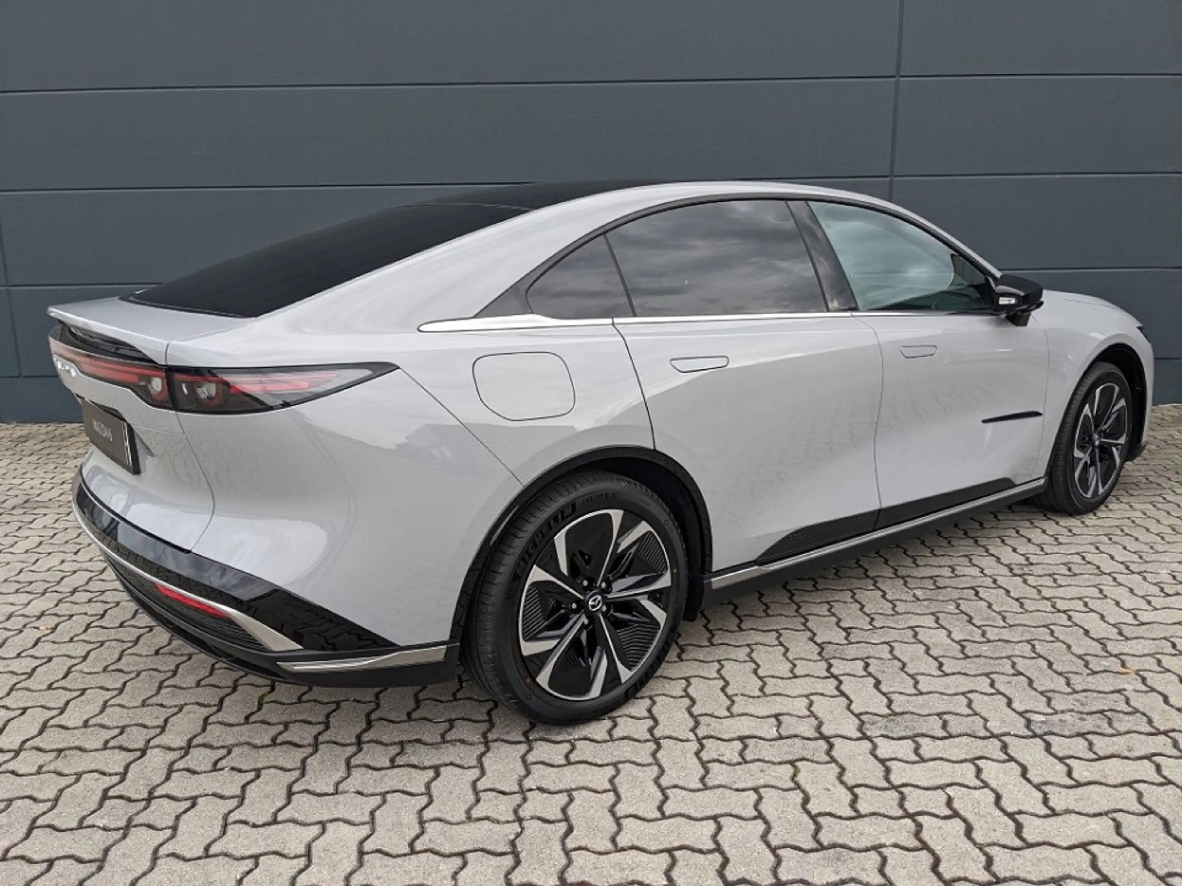 Mazda 6e EV (258PS) Takumi 2027 Panoramadach NEU — photo 9