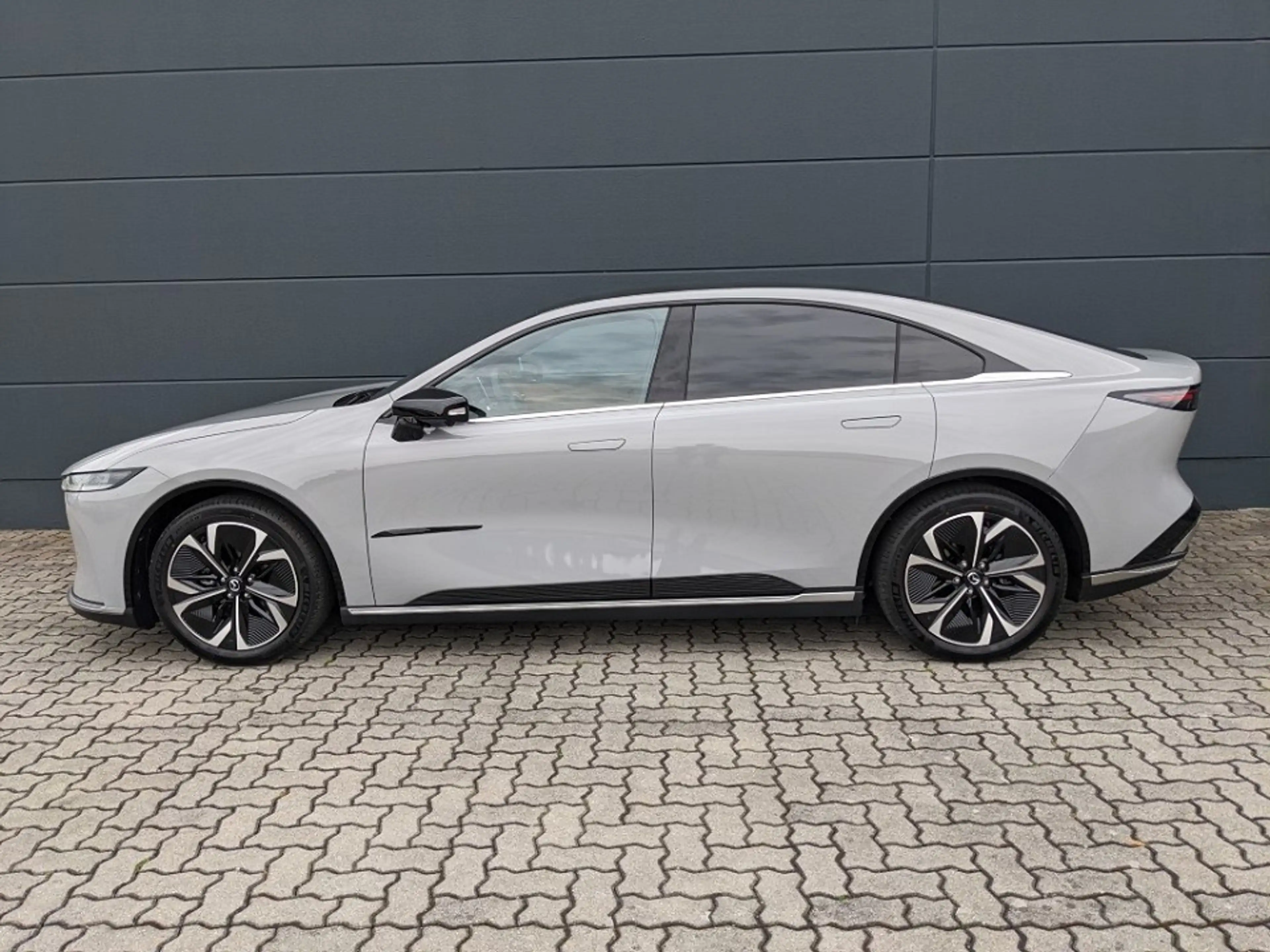 Mazda 6e EV (258PS) Takumi 2027 Panoramadach NEU — photo 8