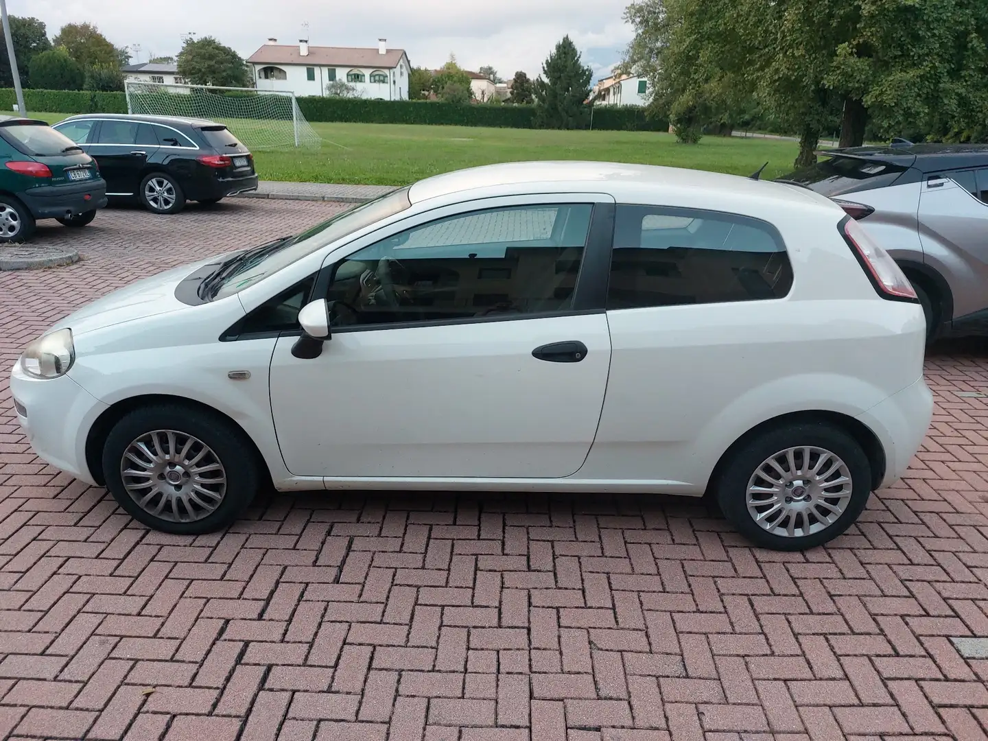 Fiat Grande Punto 3p 1.3 mjt 16v Actual s&s 75cv - 1