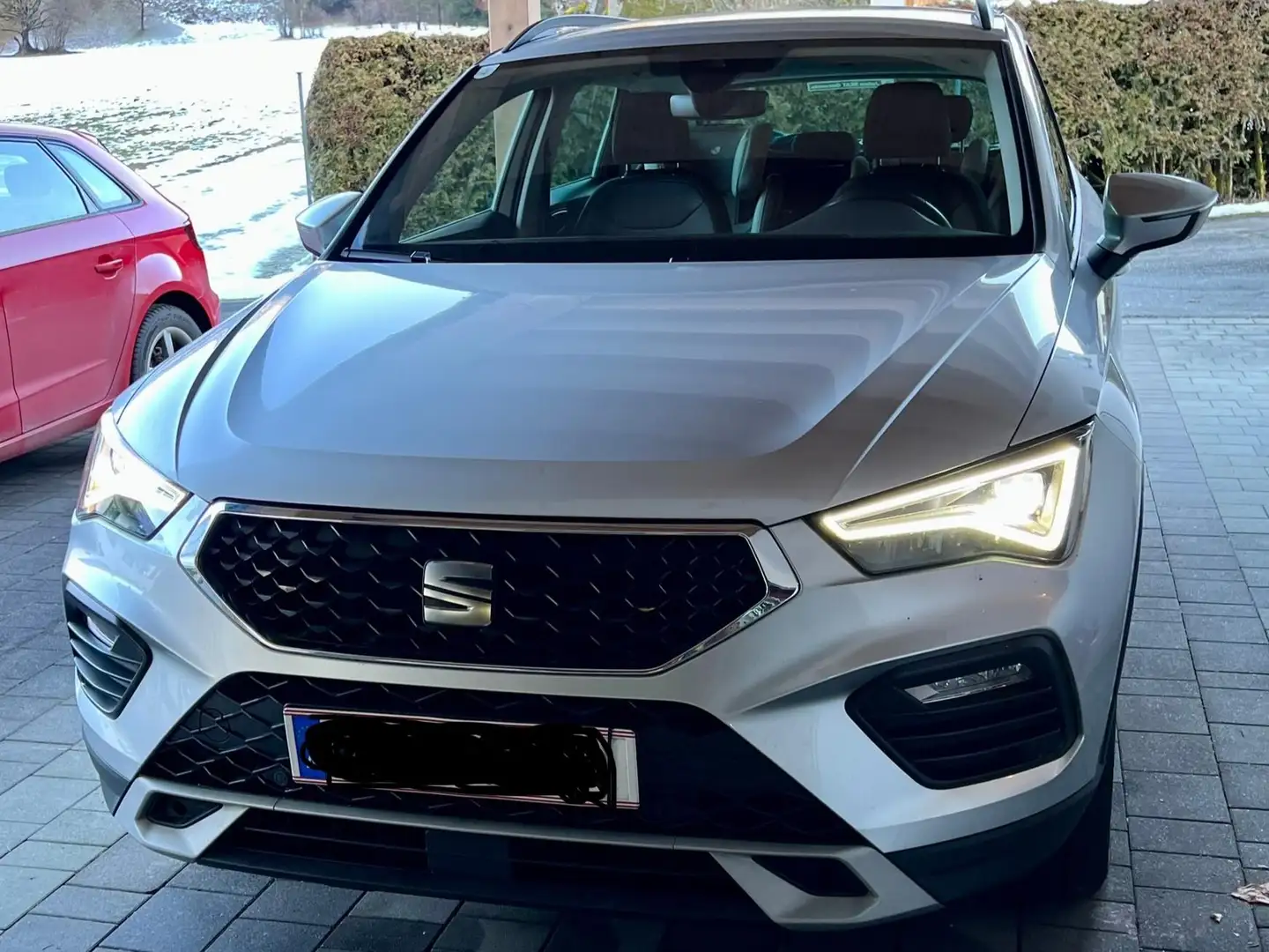 SEAT Ateca Ateca 2,0 Style 4WD TDI DSG Style Silber - 1