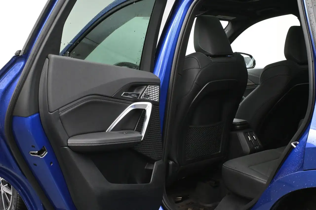 BMW X1 снимка BMW X1