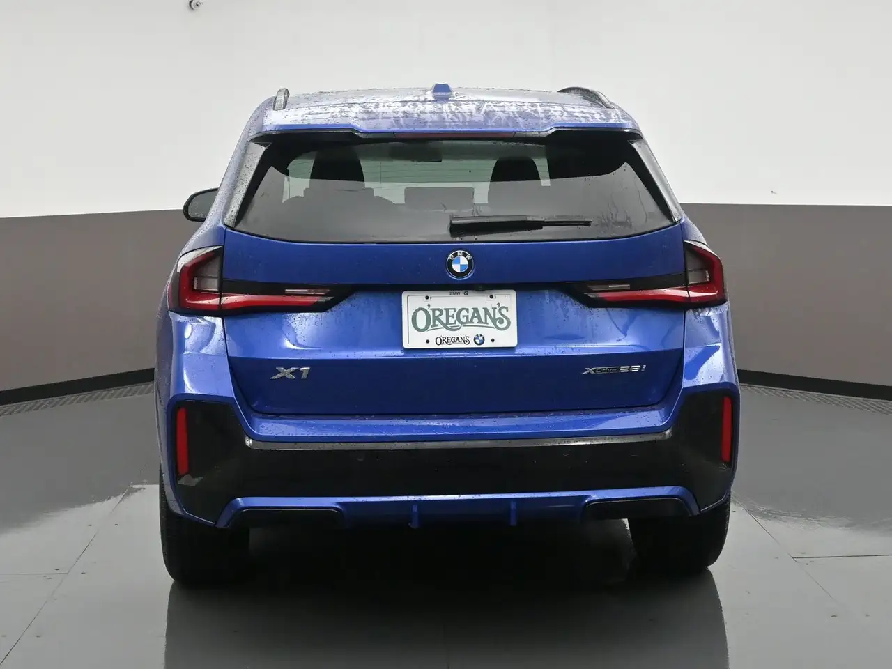 BMW X1 снимка BMW X1