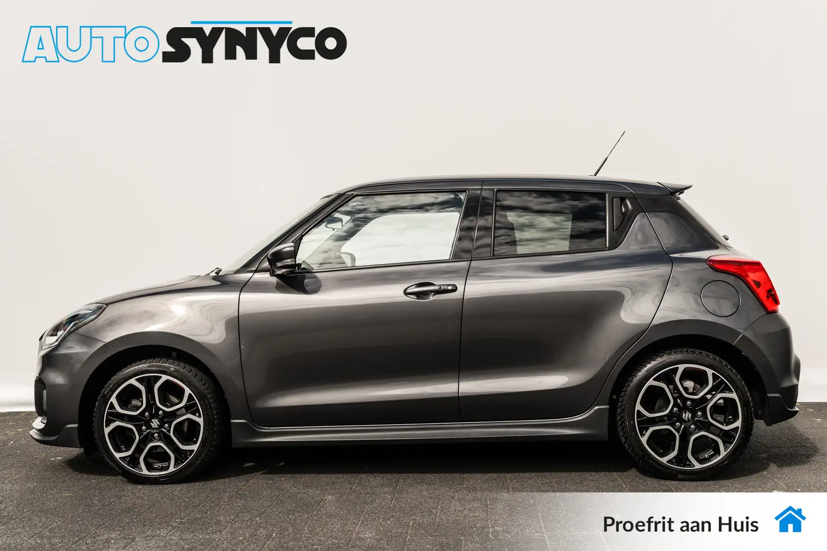 Suzuki Swift 1.4 140 Pk Sport 5-drs. | Adapt. Cruise | Sportsto Grijs - 2