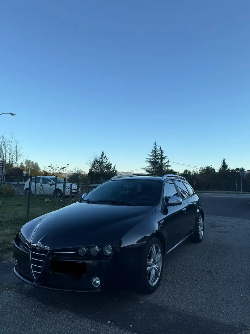 Alfa Romeo 159 SW 1.9 jtdm 16v Distinctive 150cv Argent - 1