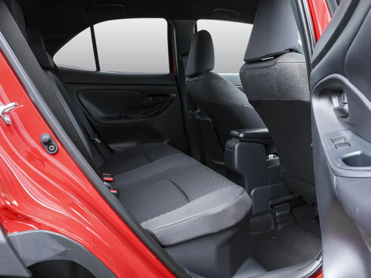 Toyota Yaris Cross Teamplayer Winter & Safety Paket 6