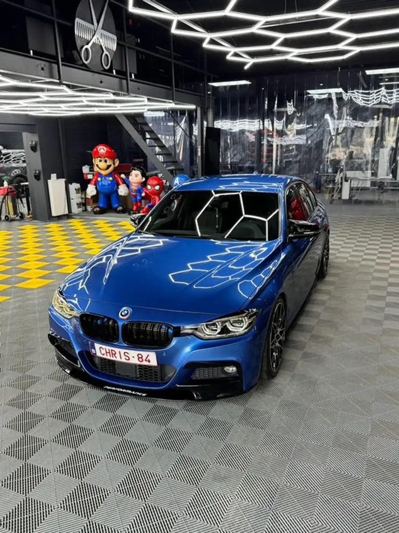 BMW 330 330eA Plug-In Hybrid - 1