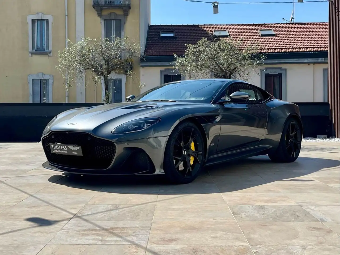 Aston Martin DBS (Superleggera) Coupe 5.2 V12 auto Gris - 1