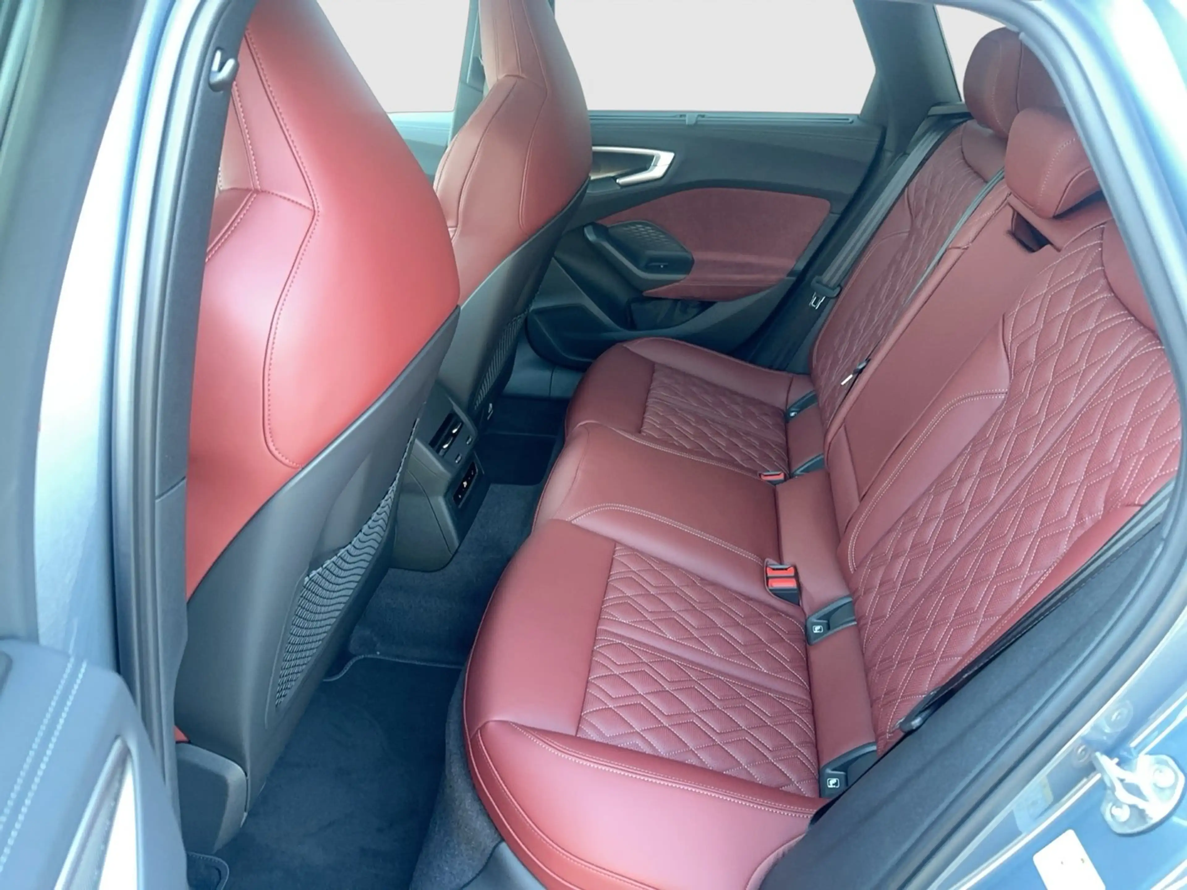 Audi S5 quattro — photo 11