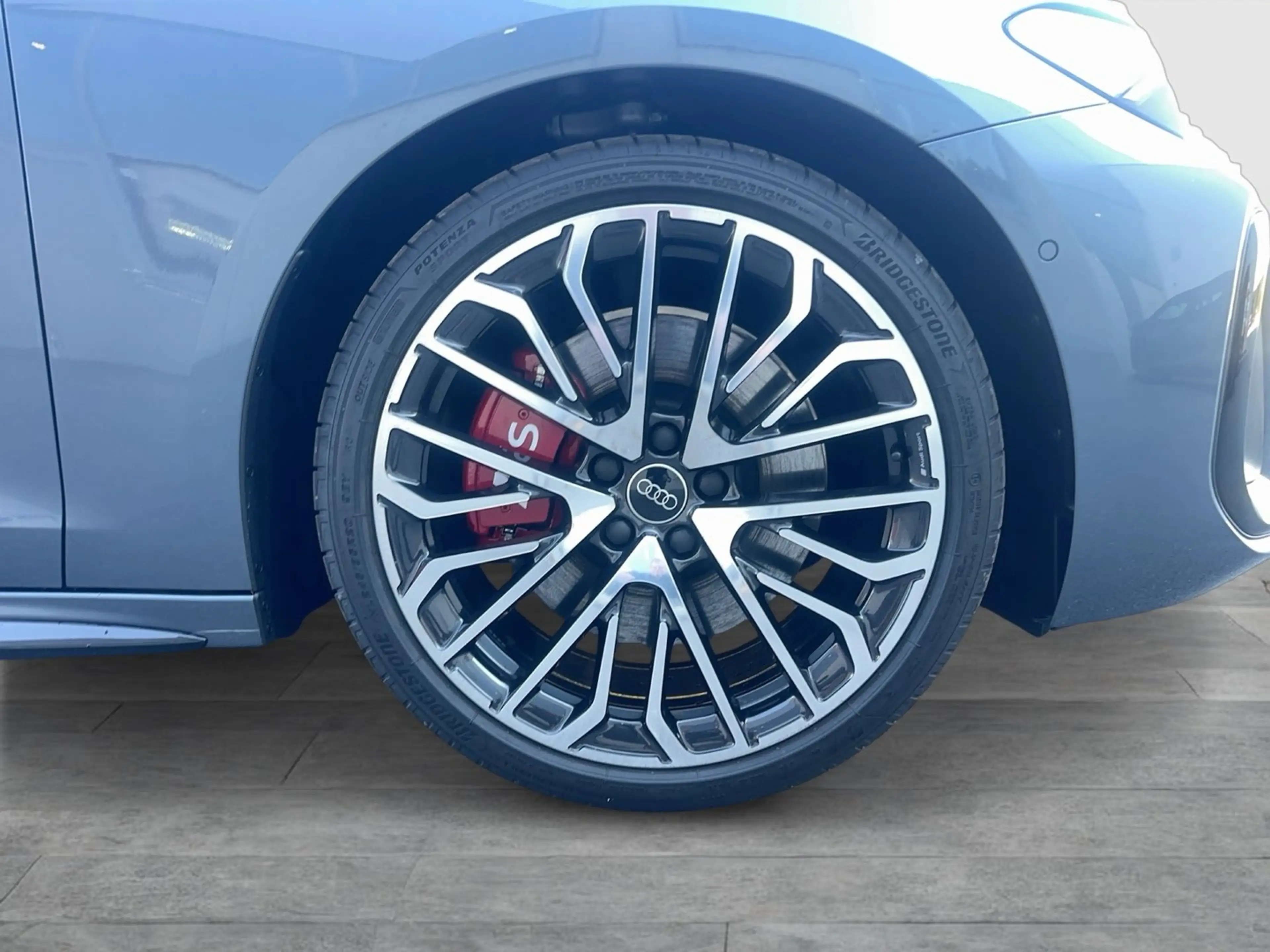 Audi S5 quattro — photo 7