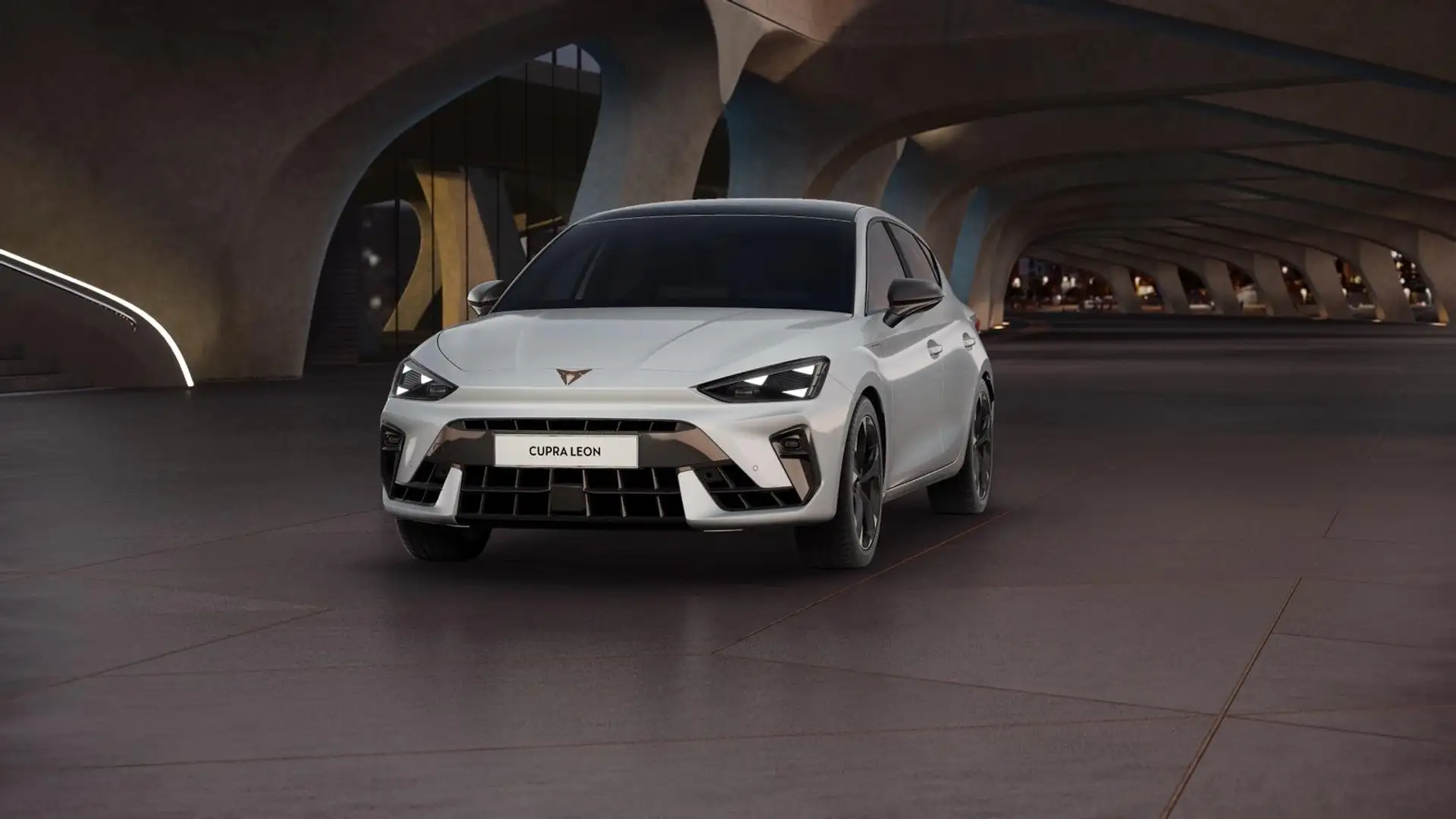 CUPRA Leon 1.5 e-Hybrid ALLWETTER SENNHEISER ALCANTARA Weiß - 2