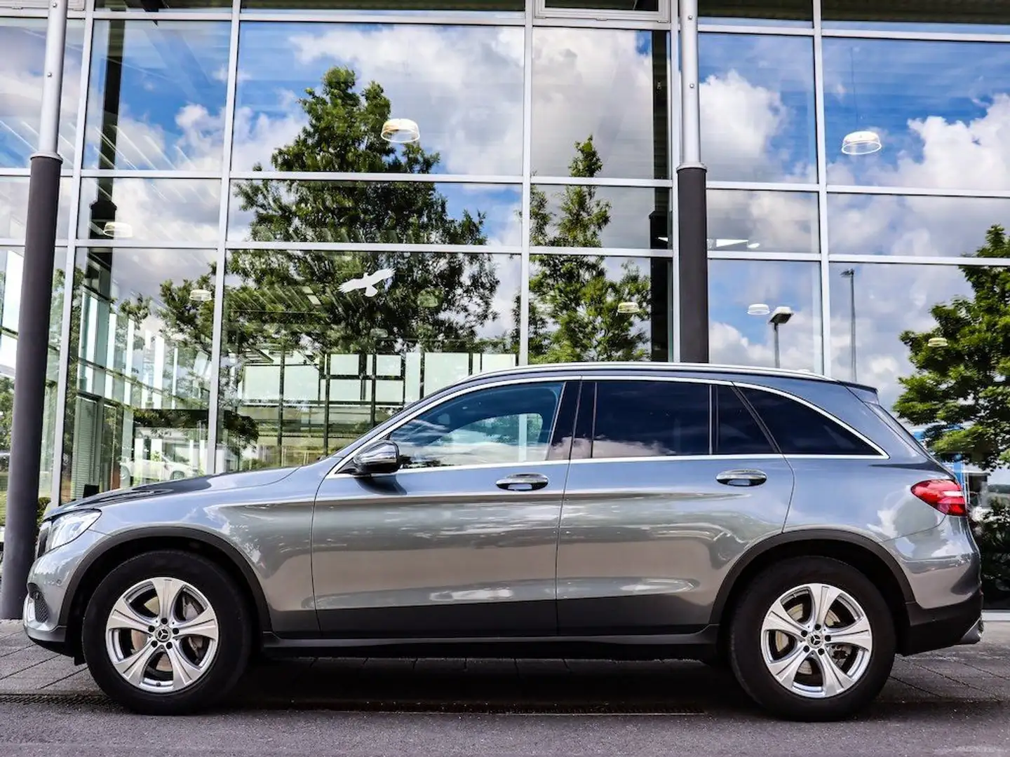 Mercedes-Benz GLC 220 d 4M Exclusive Int./Ext. Kamera/Standhzg Grau - 2