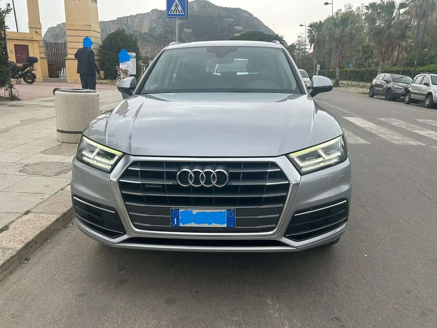 Audi Q5 Q5 40 2.0 tdi Business Sport 190cv s-tronic Argento - 2