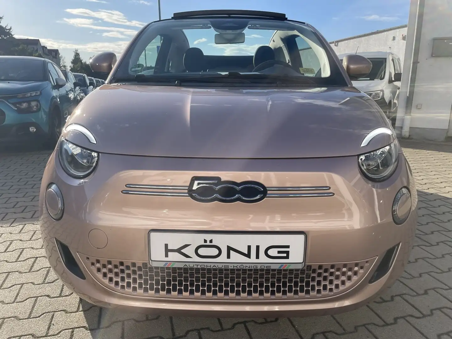 Fiat 500e Neuer 500 Cabrio 320km Reichweite Gold - 2