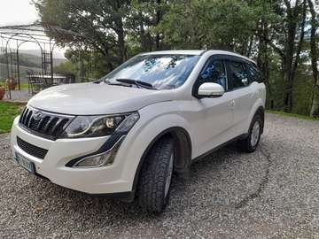 2.2 16v W8 AWD 7posti