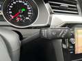 Volkswagen Passat Variant Business 2,0  TDI DSG Silber - thumbnail 41