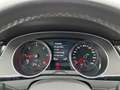 Volkswagen Passat Variant Business 2,0  TDI DSG Silber - thumbnail 18