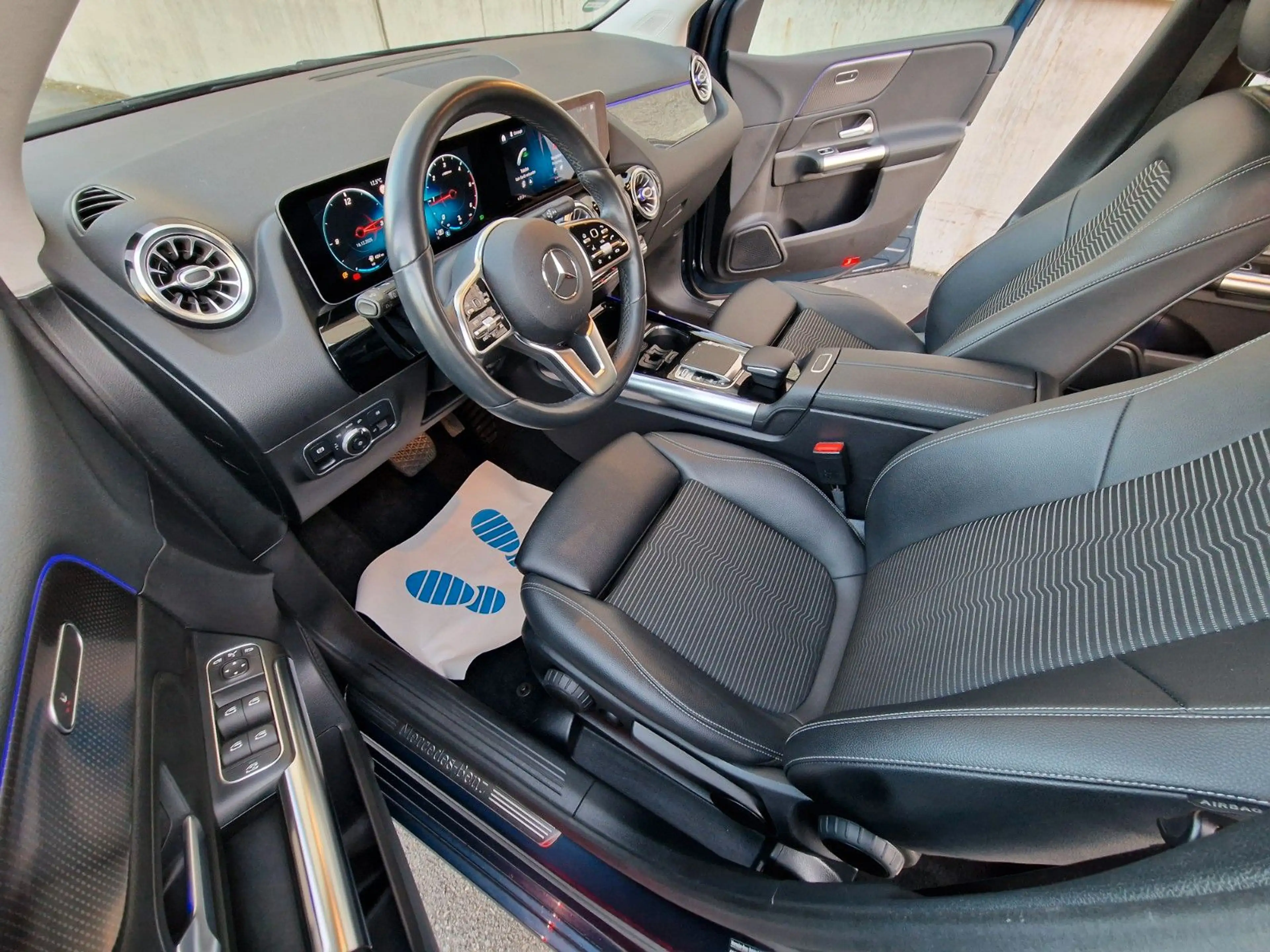 Mercedes-Benz B 180 d Aut.7G /Progressive/WIDESCREEN/MULTIBEAM+ — photo 14