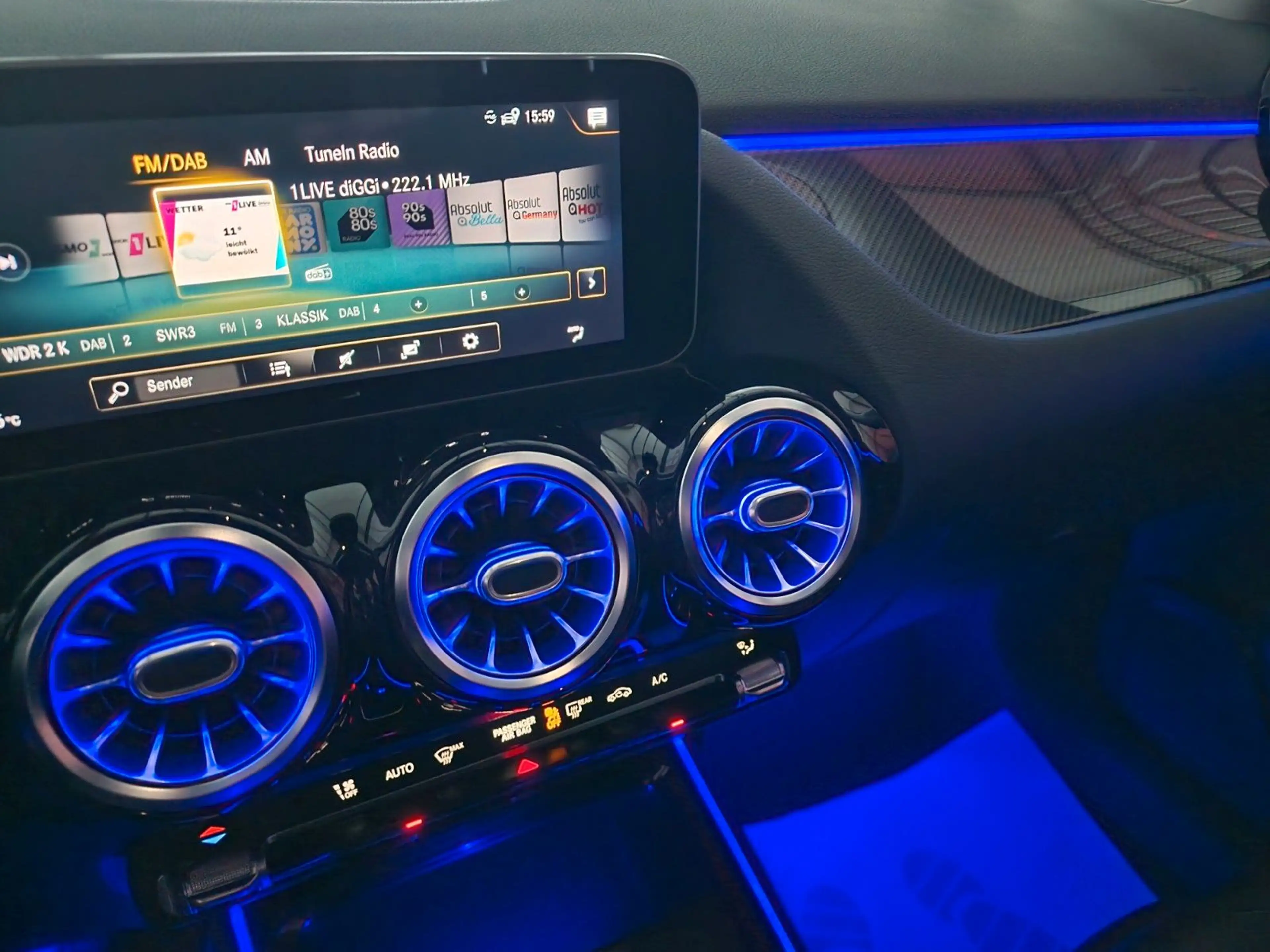Mercedes-Benz B 180 d Aut.7G /Progressive/WIDESCREEN/MULTIBEAM+ — photo 34