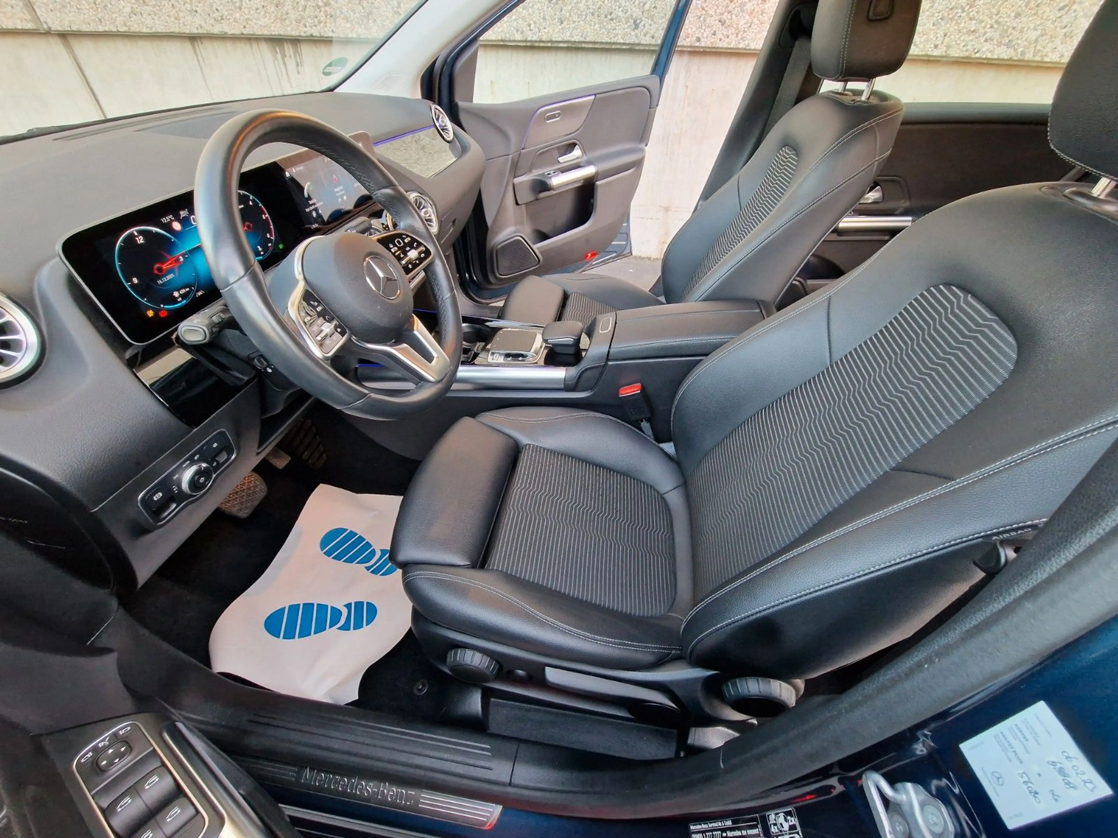 Mercedes-Benz B 180 d Aut.7G /Progressive/WIDESCREEN/MULTIBEAM+ — photo 16