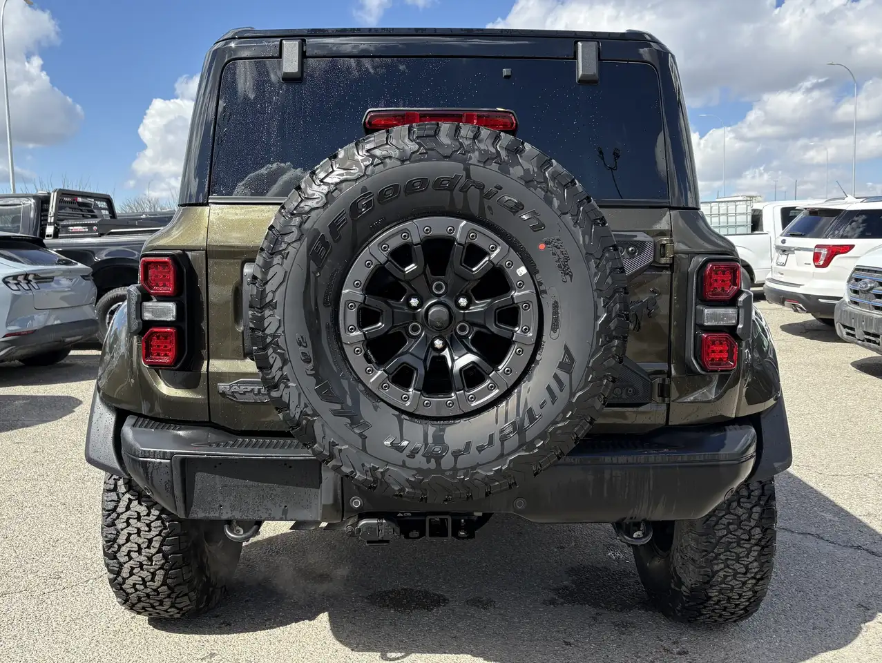 Ford Bronco снимка Ford Bronco