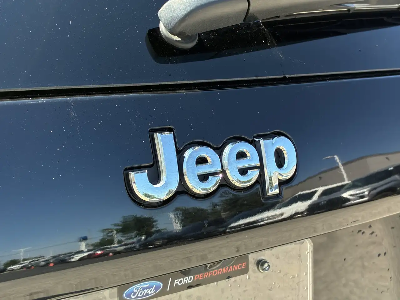 Jeep Cherokee снимка Jeep Cherokee