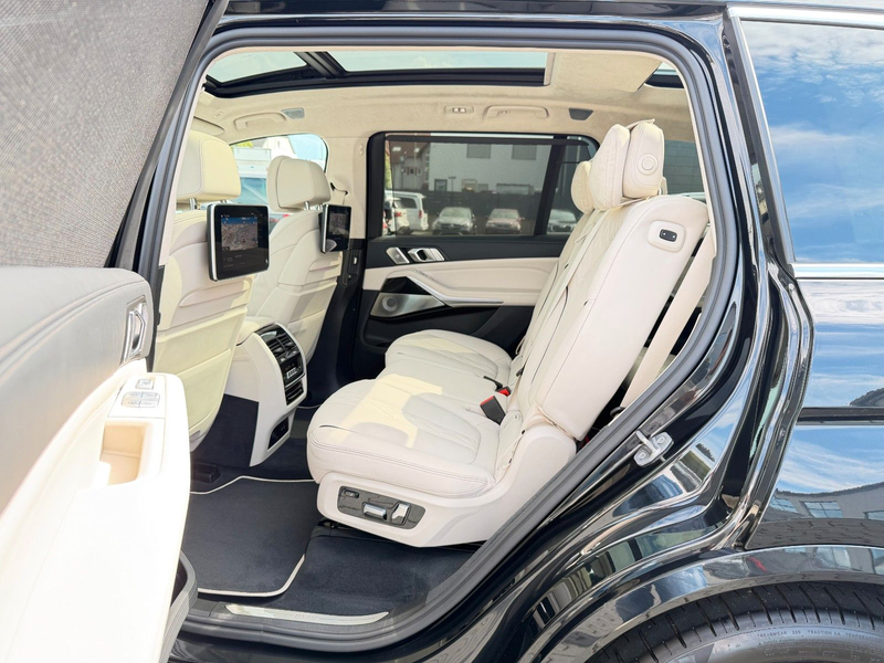 BMW X7 *40xd*Design*Pure*Excellence*3xDvD*360°ACC*HUD — photo 10