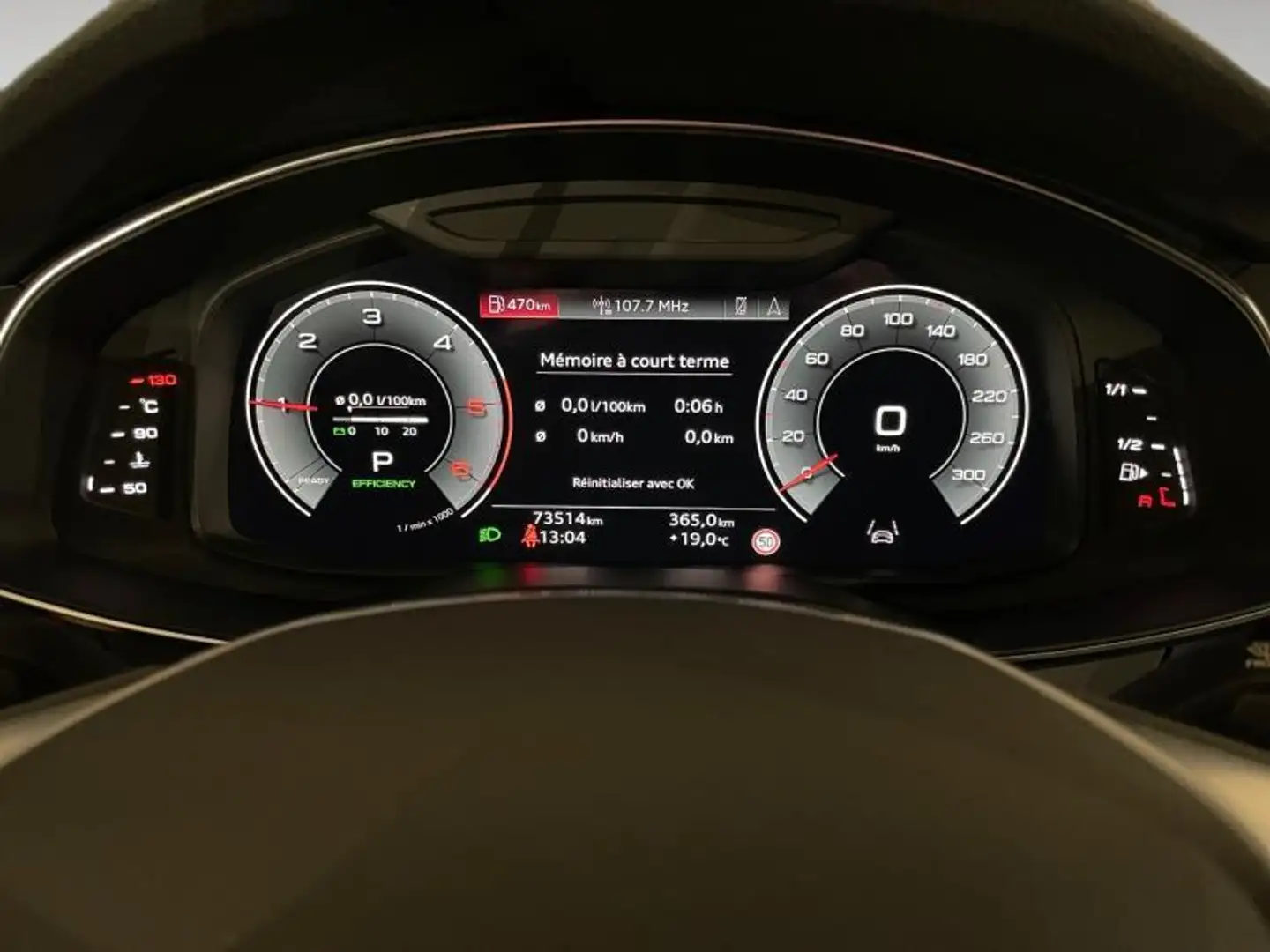 Audi A6 2.0 Advanced Schwarz - 2