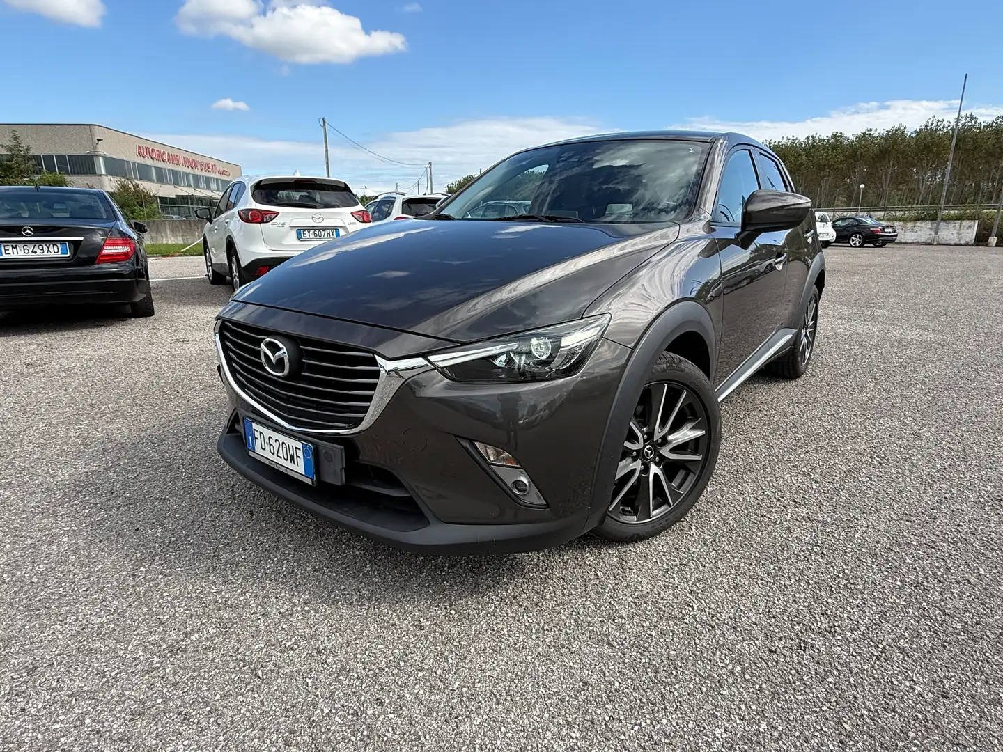 Mazda CX-3 1.5d Evolve 2wd 105cv Gris - 1