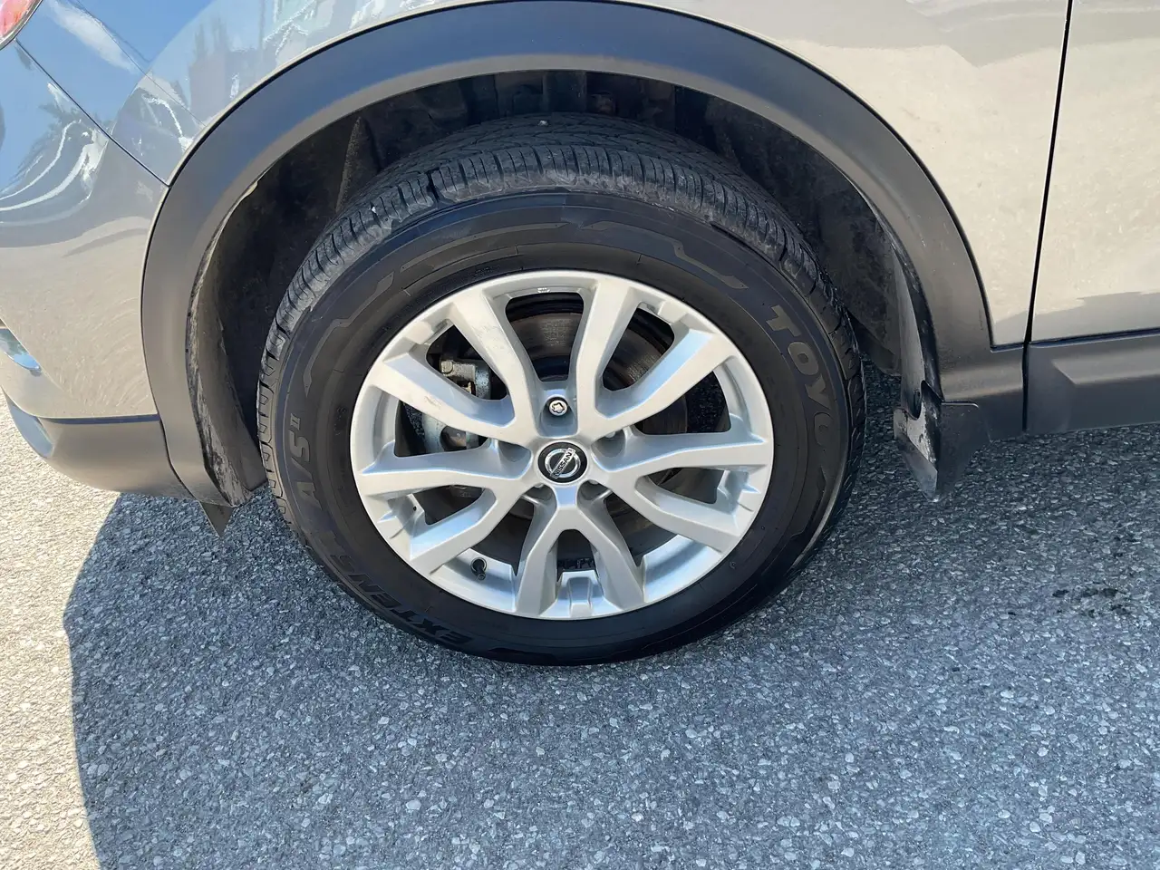Nissan Qashqai снимка Nissan Qashqai