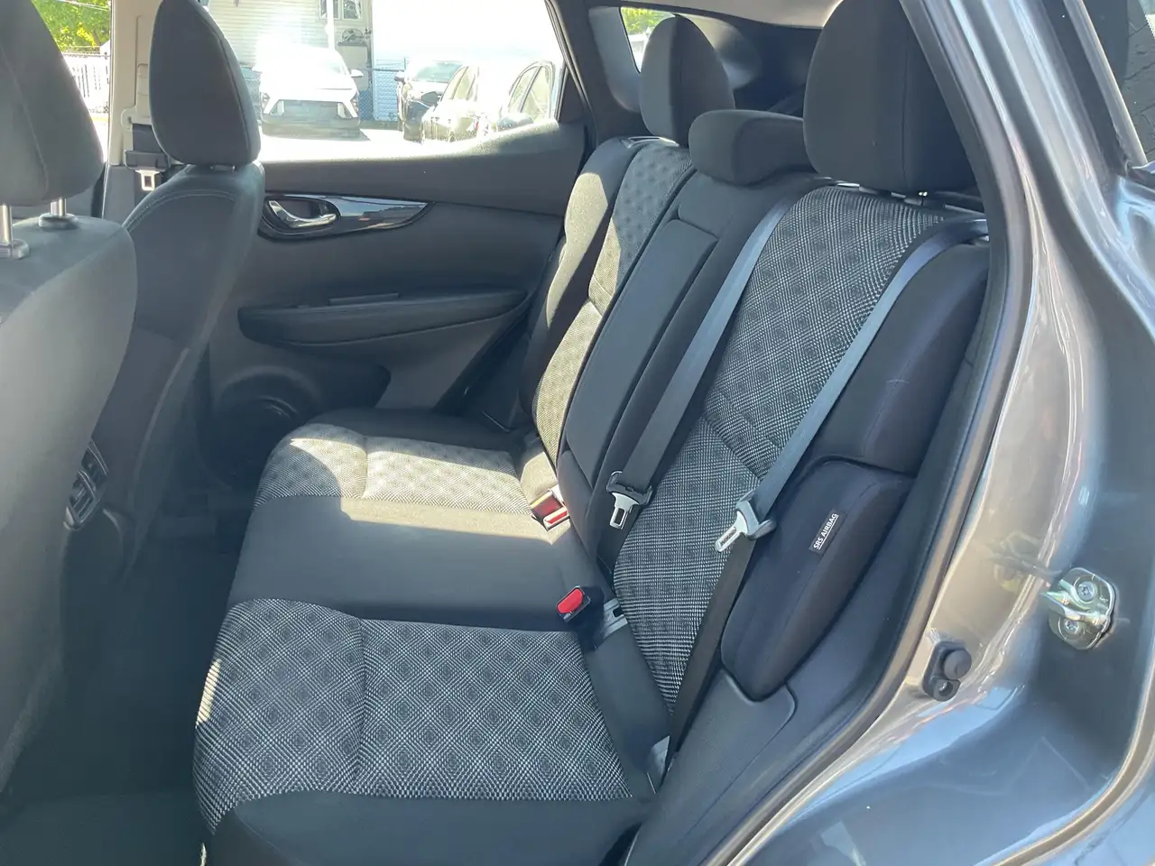 Nissan Qashqai снимка Nissan Qashqai