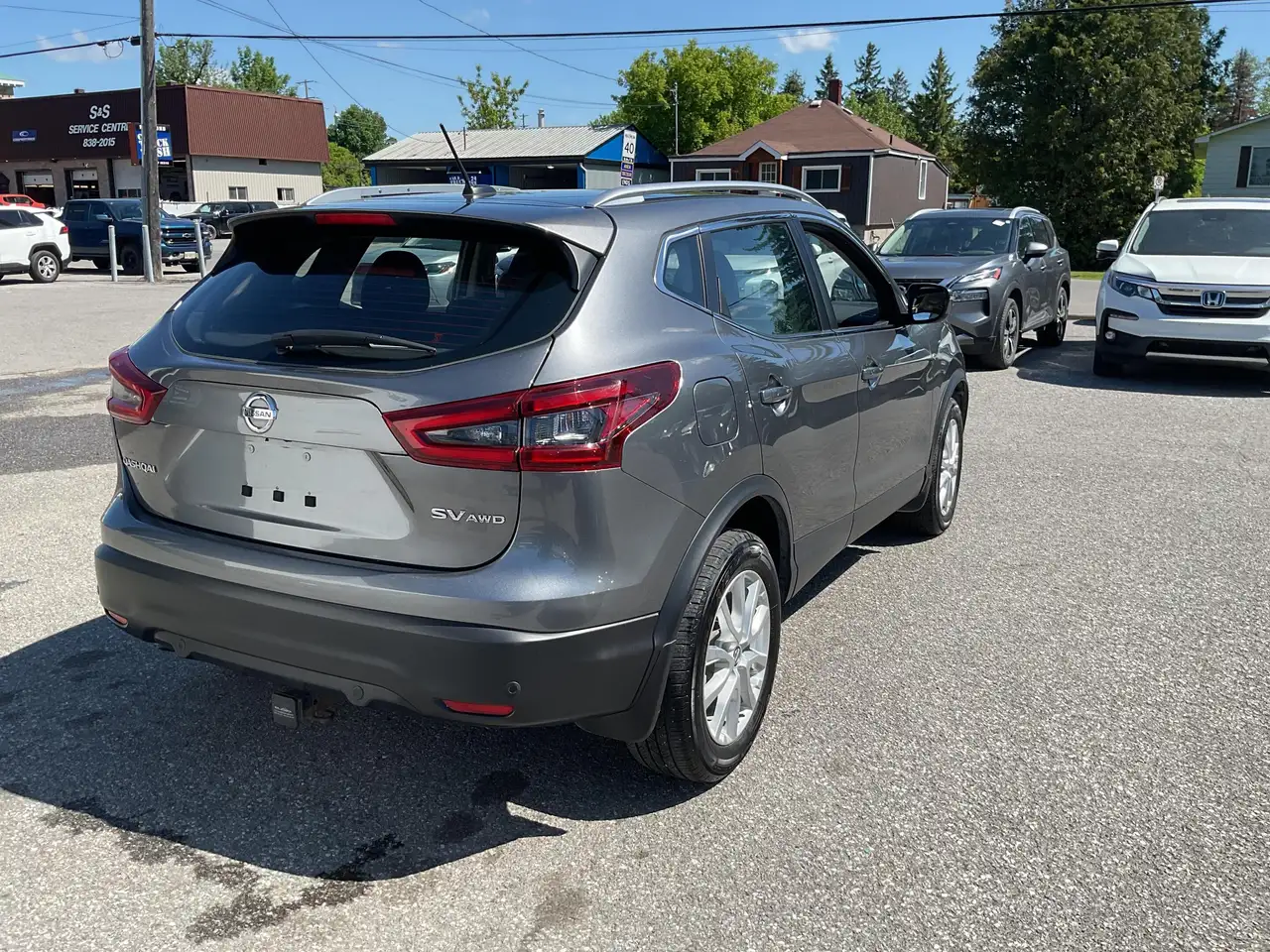 Nissan Qashqai снимка Nissan Qashqai