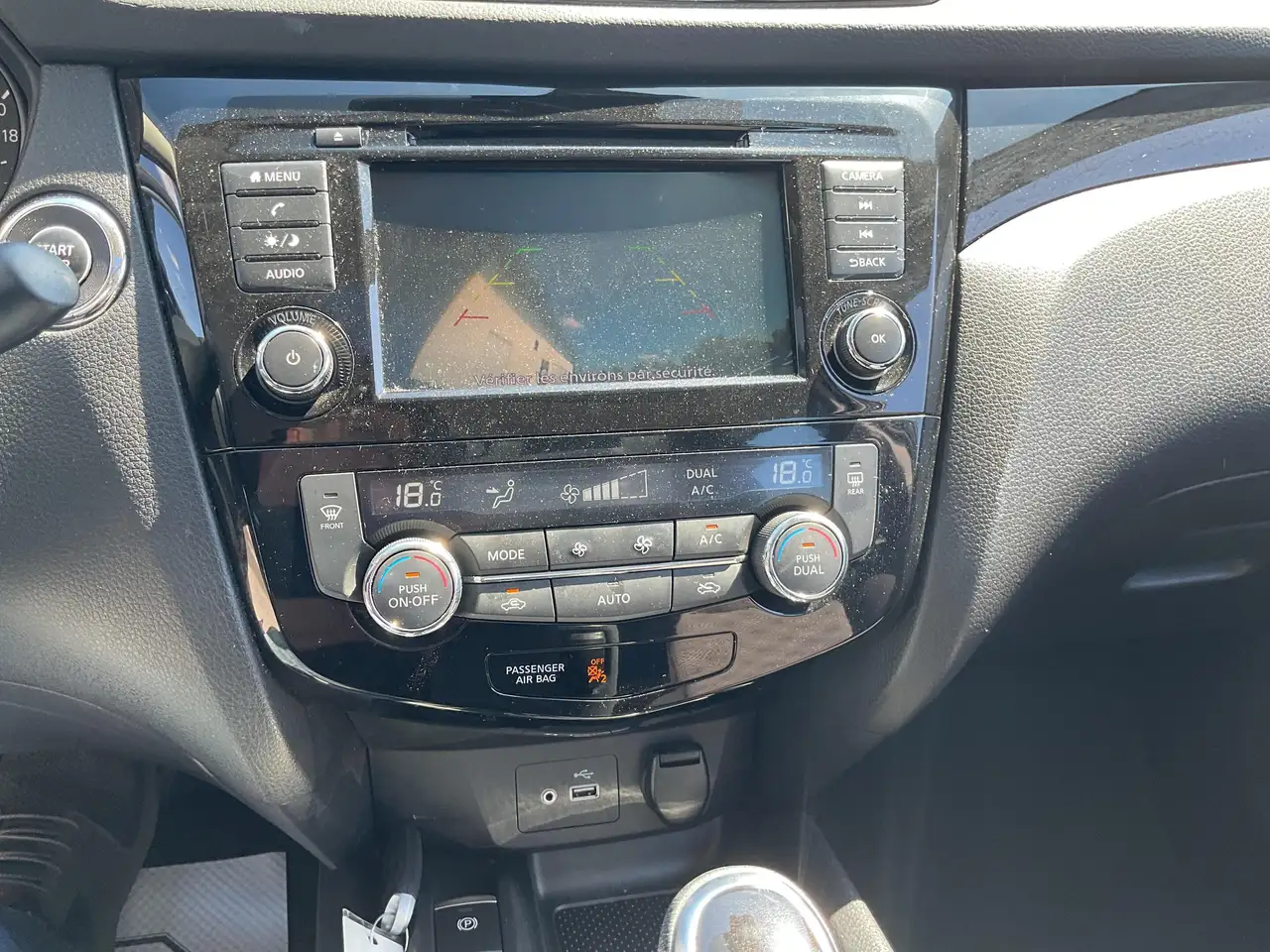 Nissan Qashqai снимка Nissan Qashqai