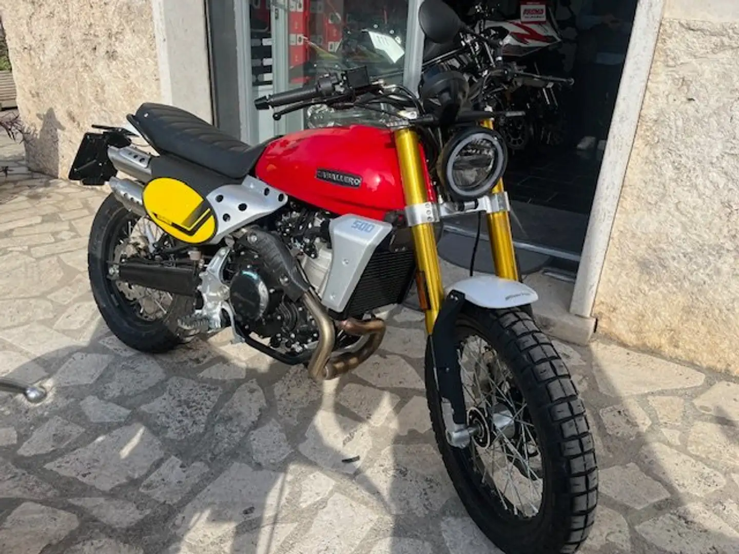 Fantic Caballero 500 BLACK FRIDAY km.0 "PROMO SENZA PERMUTE" Rouge - 1