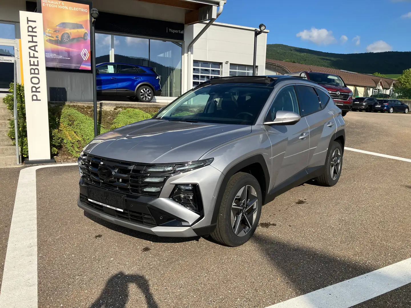 Hyundai TUCSON 1,6 T-GDI PHEV 2WD Go Plus AT Smart-Sense-Paket Silber - 1