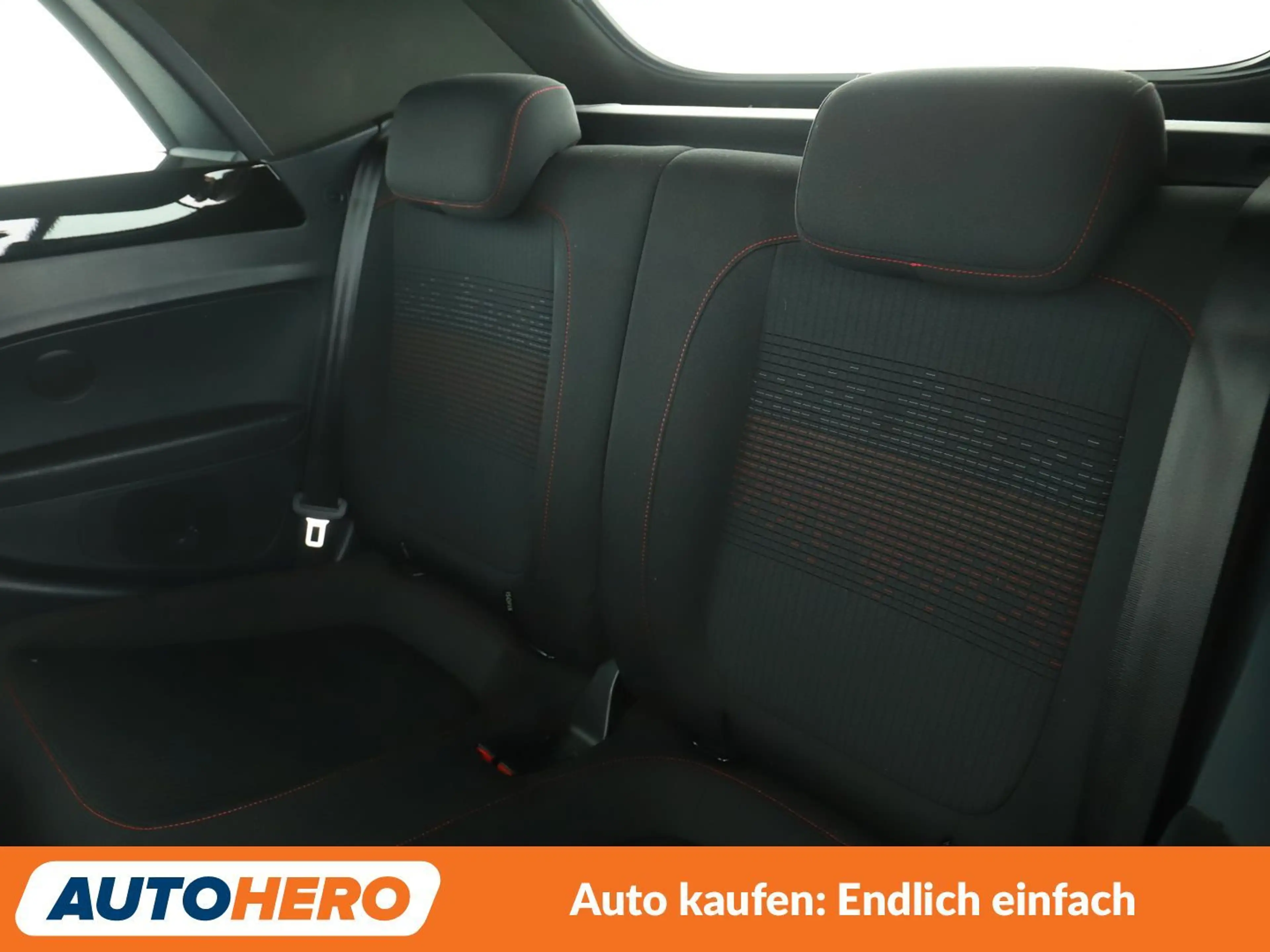 Volkswagen Beetle 1.2 TSI Sound BlueMotion Tech*NAVI*TEMPO* — photo 14