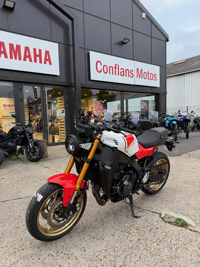 Yamaha XSR 900 Blanc - 2